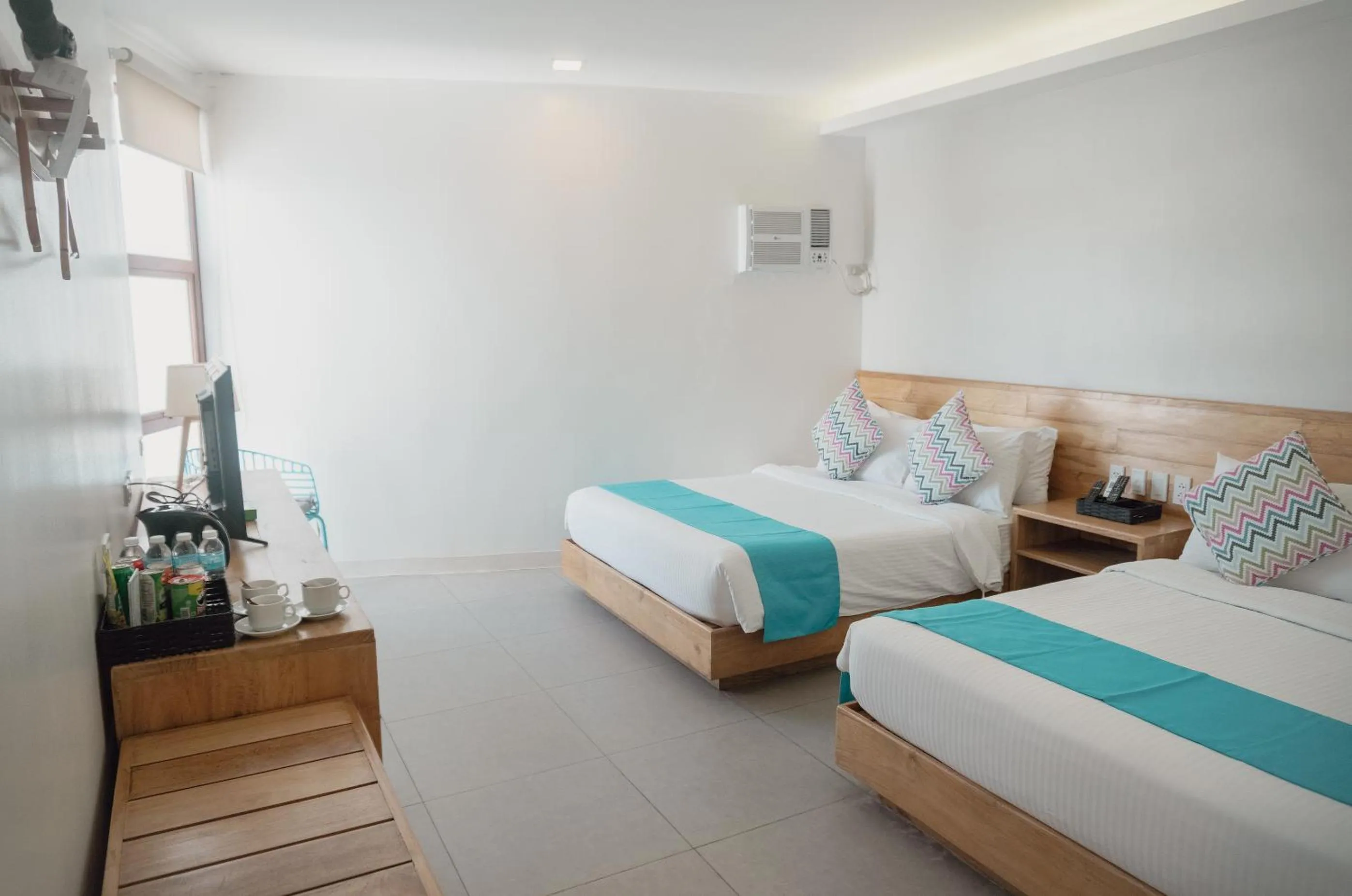 Bedroom, Bed in Bay's Inn Resort