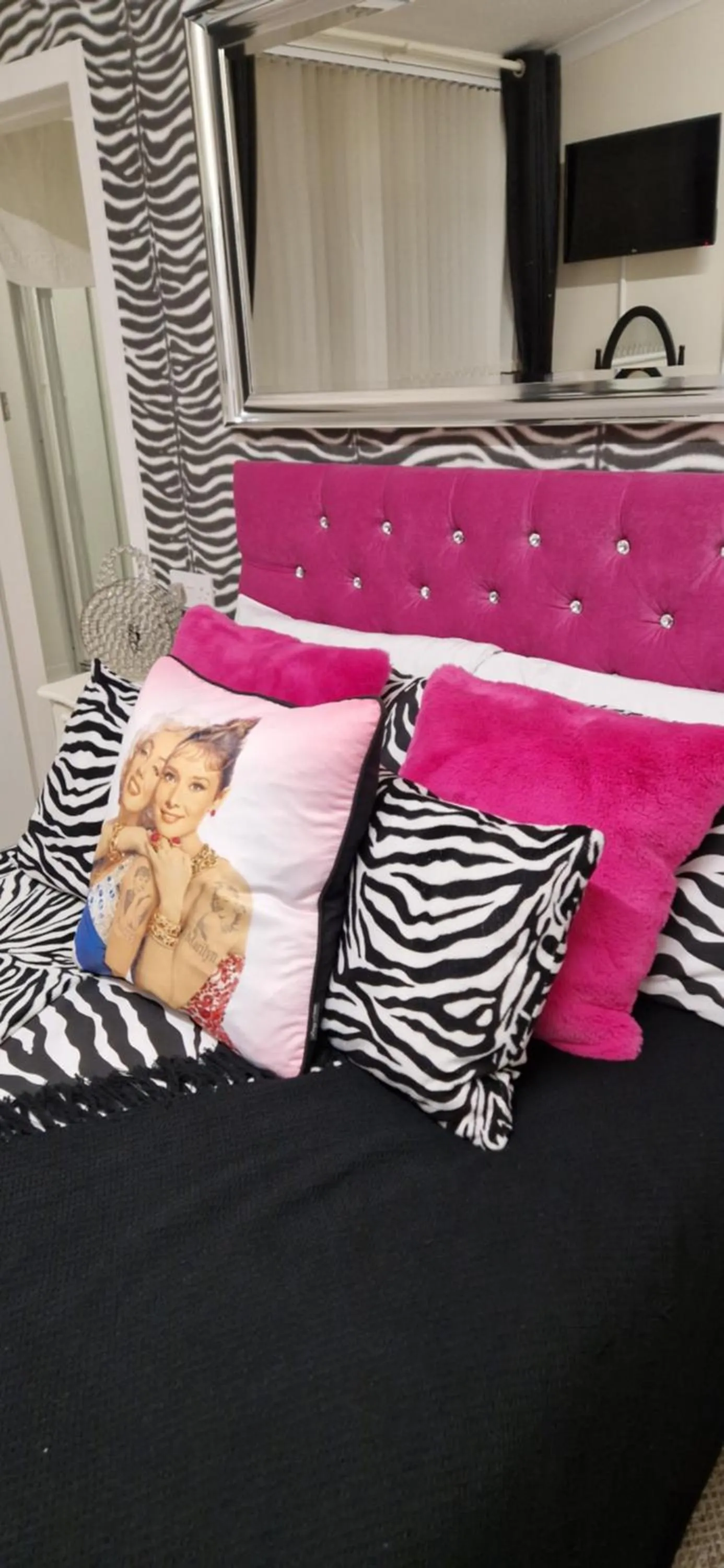 Bed in The Dudley Hotel