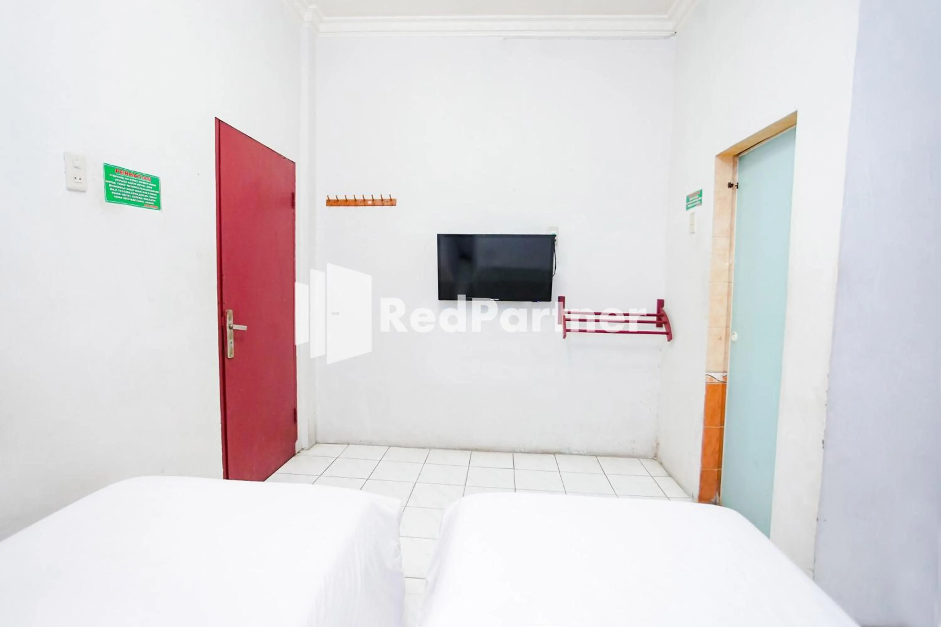 Bed in Hotel Serena Anggrek near Manhattan Times Square Mall Medan RedPartner