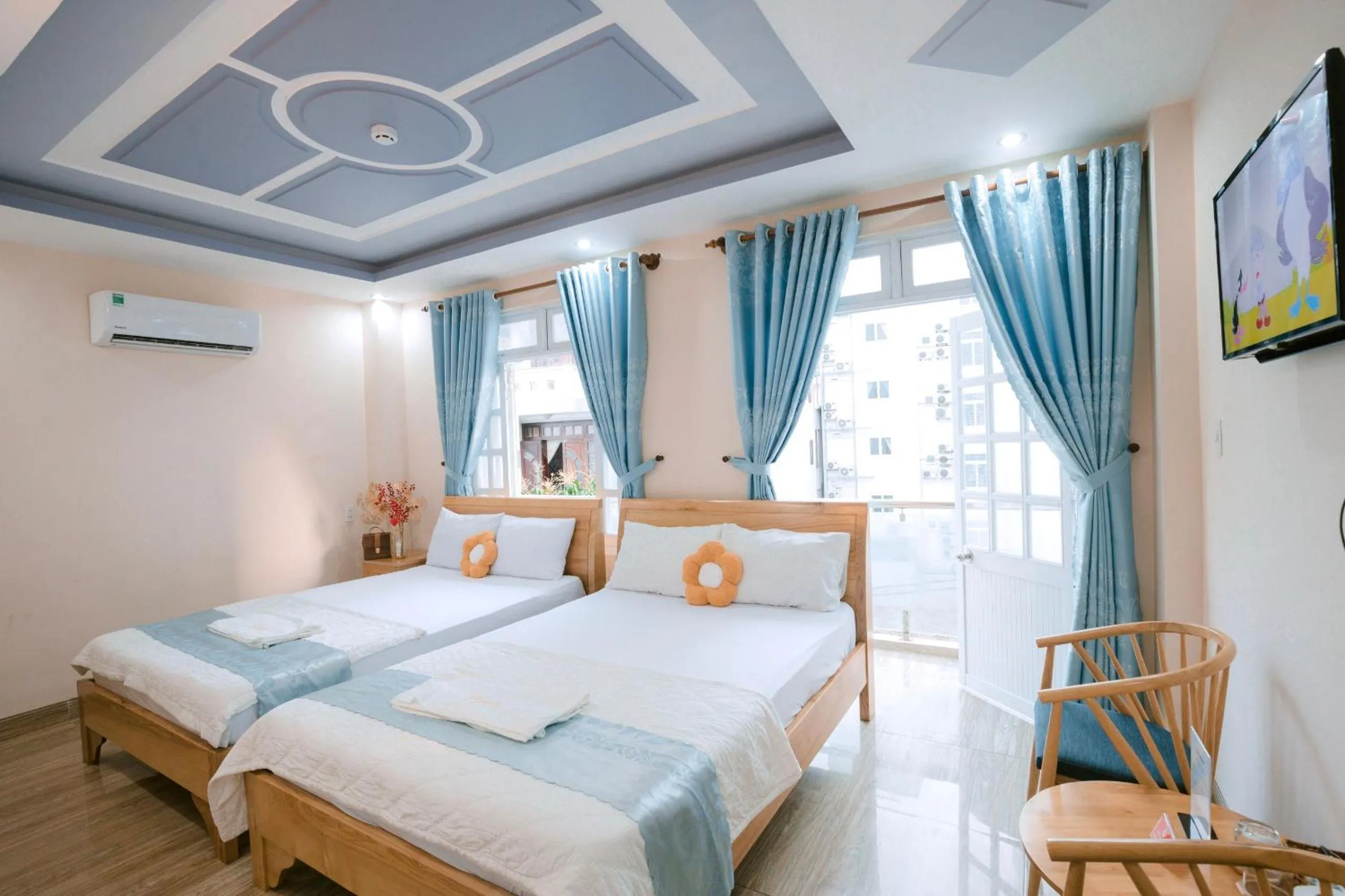 Bed in Hotel Nắng