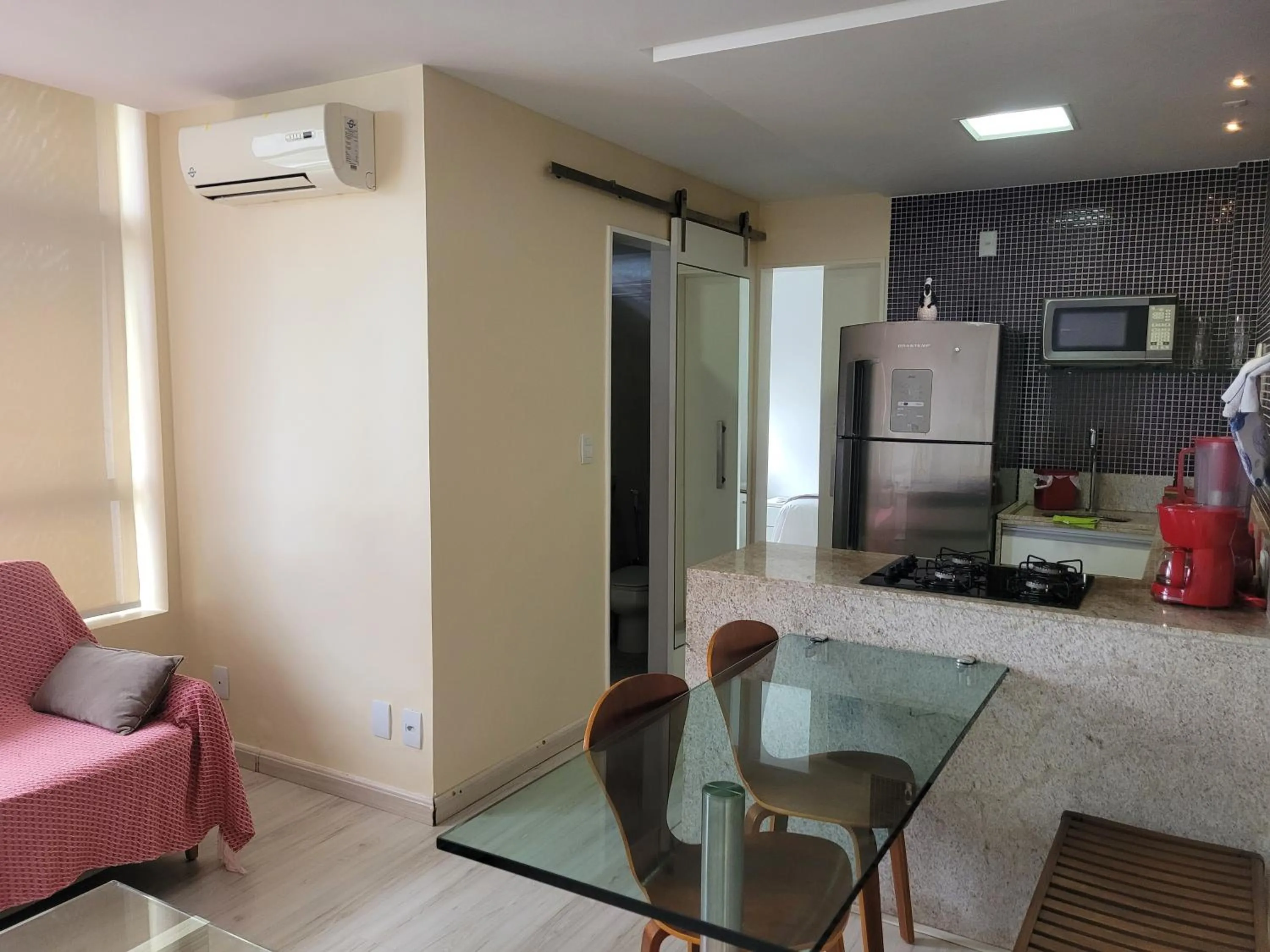 Kitchen or kitchenette in Apartamento com vista p Mar, e Piscina na Cobertura do Prédio