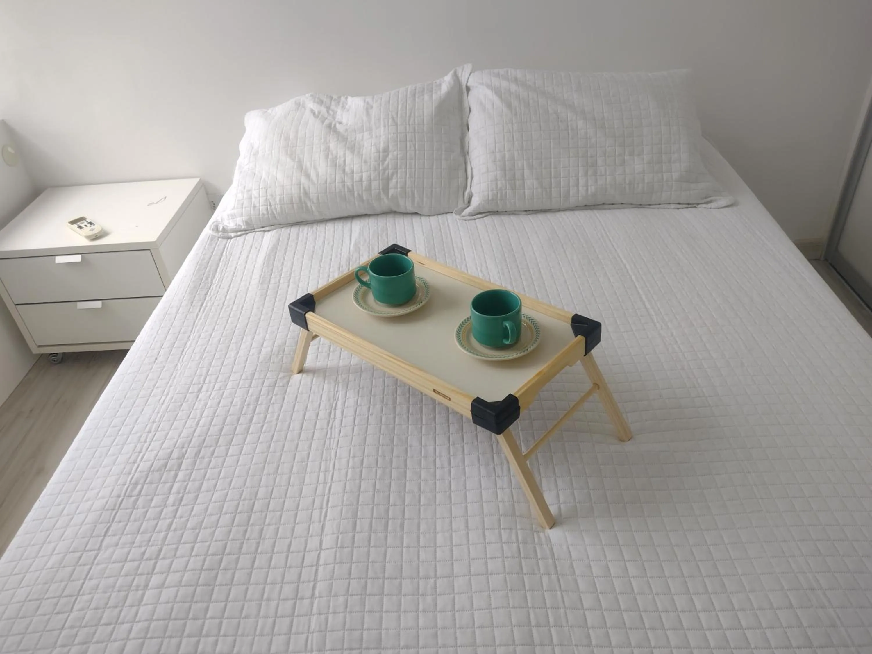 Bed in Apartamento com vista p Mar, e Piscina na Cobertura do Prédio