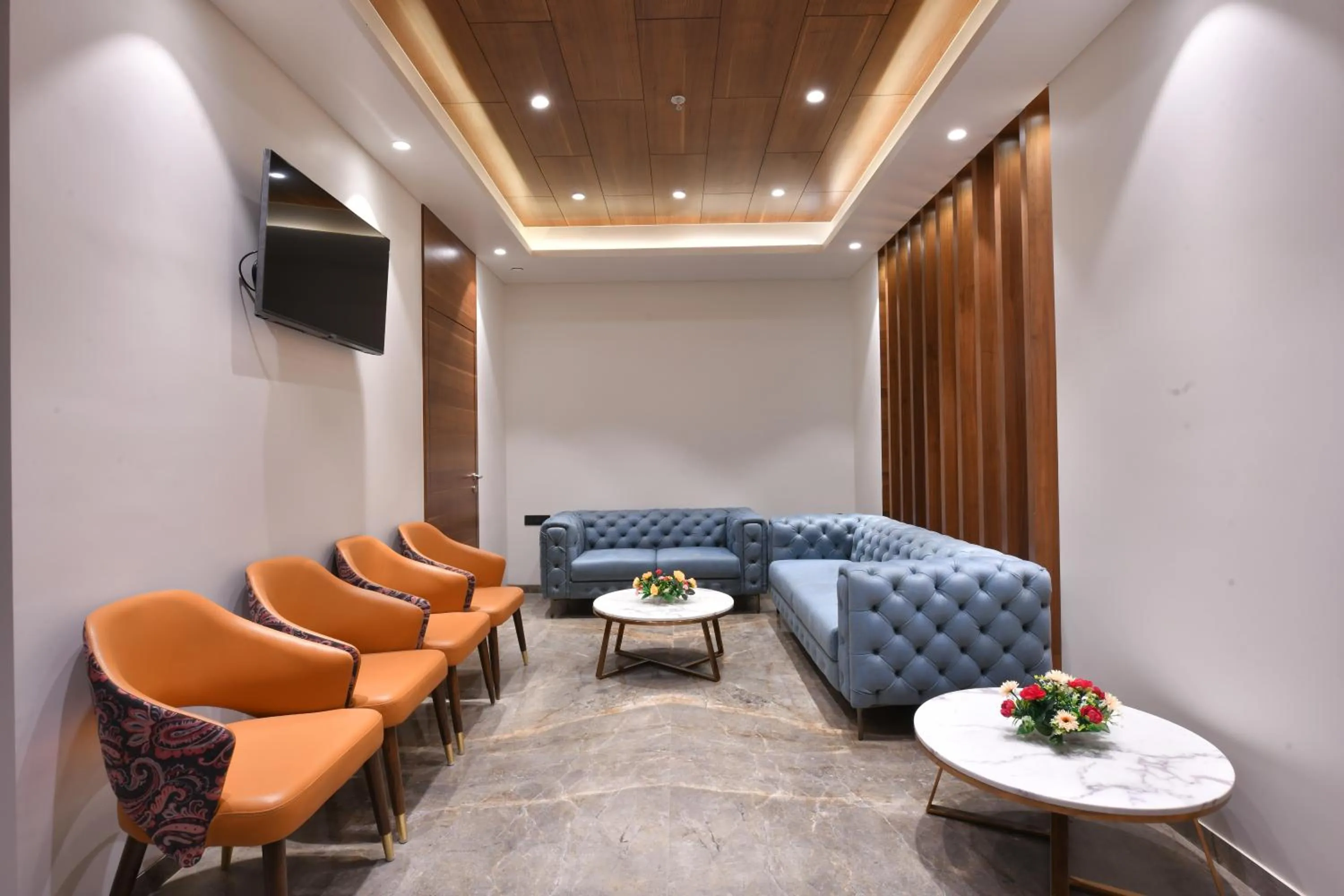 Seating area in Regenta Fairlark Vadodara