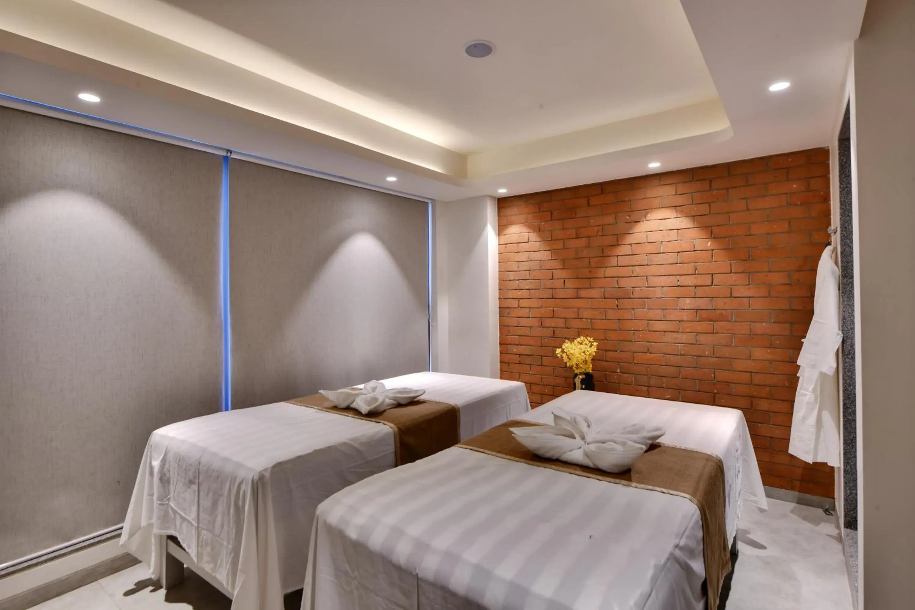 Spa and wellness centre/facilities, Bed in Regenta Fairlark Vadodara Spa and wellness centre/facilities, Bed in Regenta Fairlark Vadodara