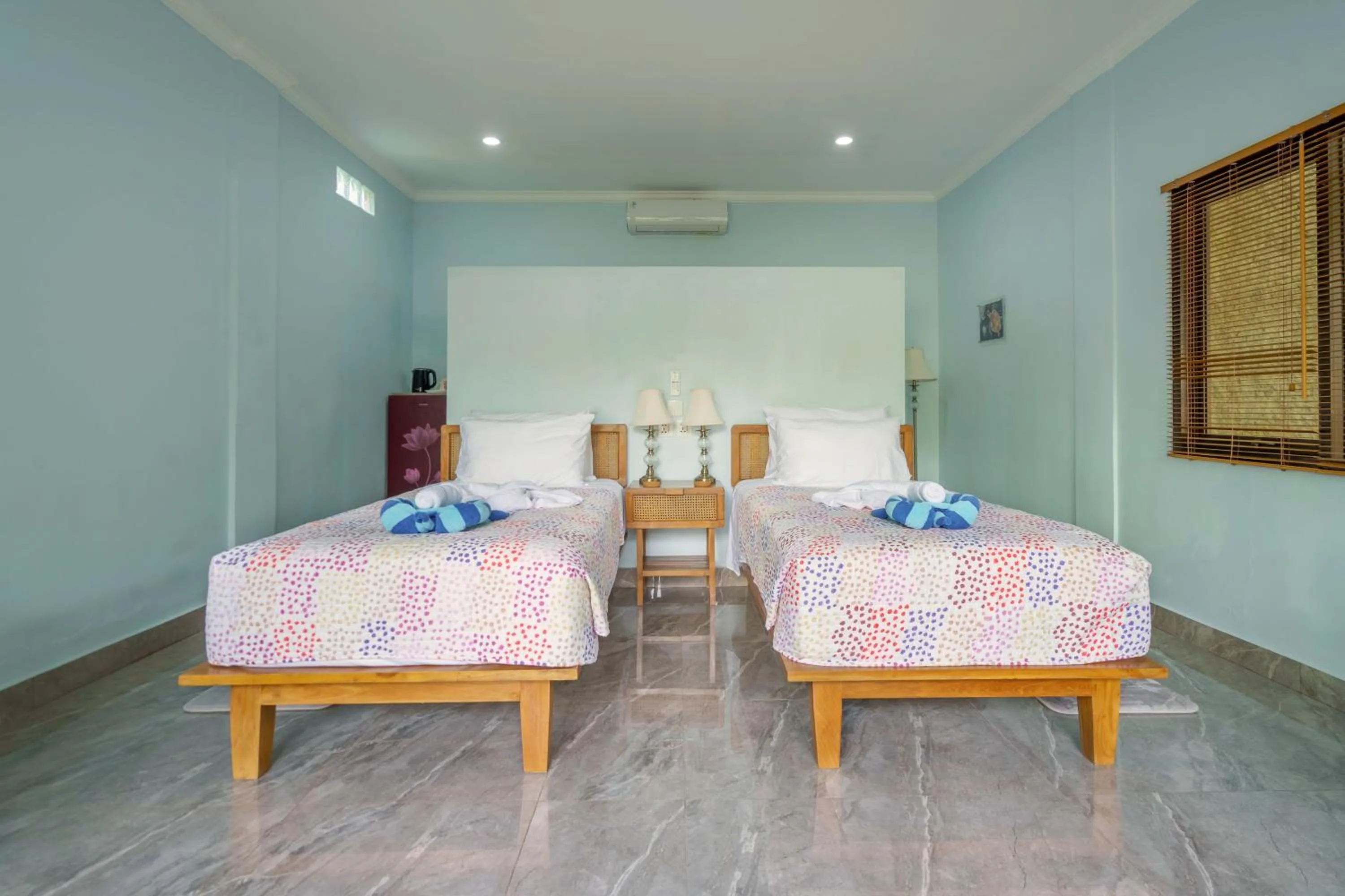 Bed in Lunar Dive Resort: Bamboo Villas