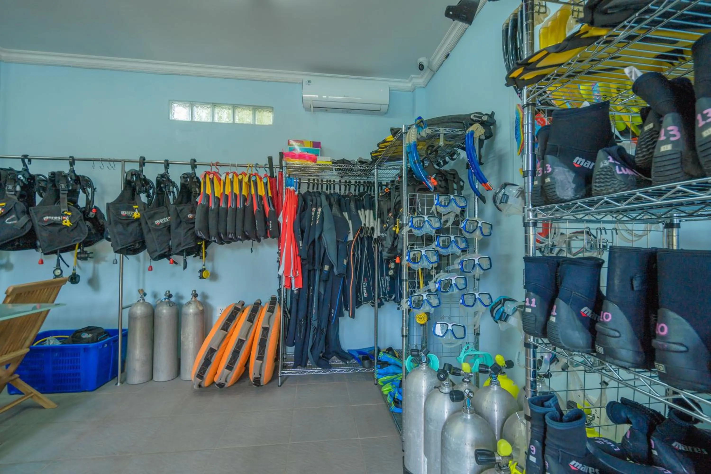 Property building in Lunar Dive Resort: Bamboo Villas