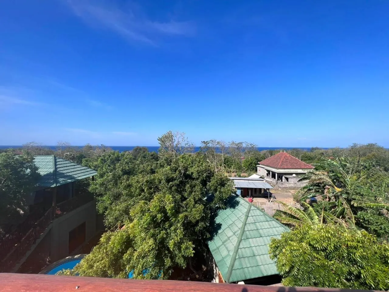 Lunar Dive Resort: Bamboo Villas