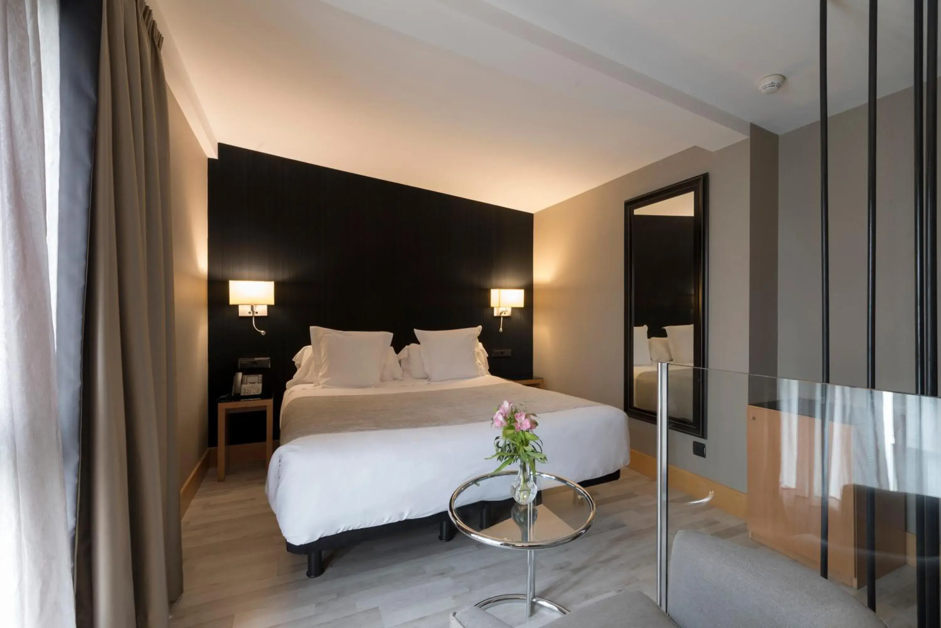 Bedroom, Bed in Hotel Plaza Bedroom, Bed in Hotel Plaza