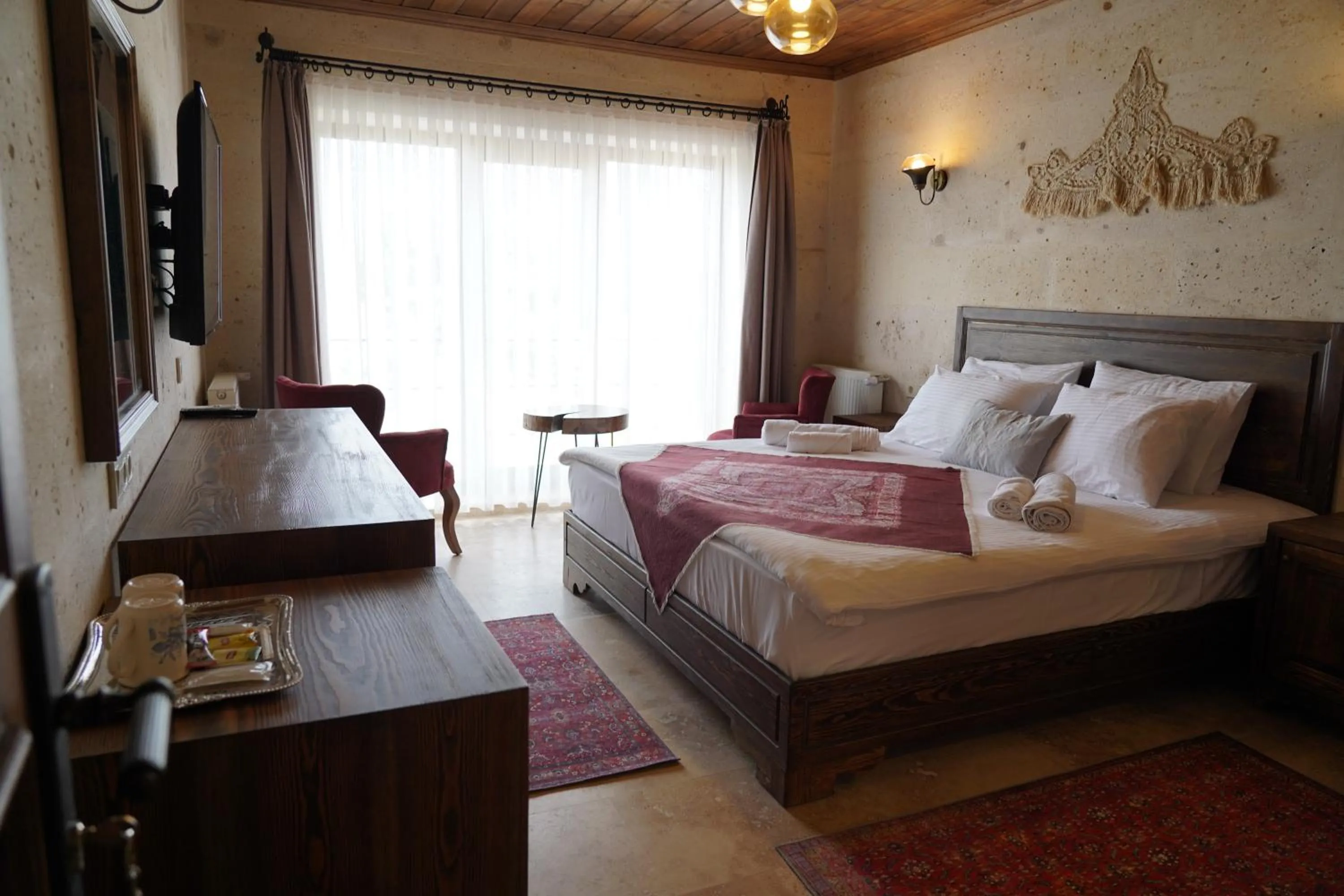 Bed in UCHI Cappadocia