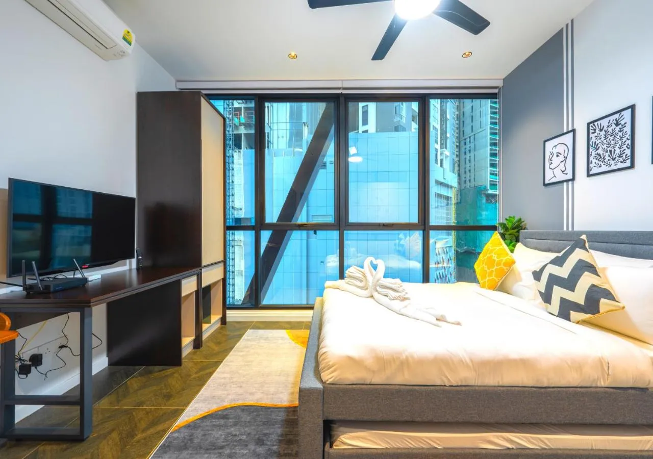 Bedroom, Bed in Greystone Scarletz Suites