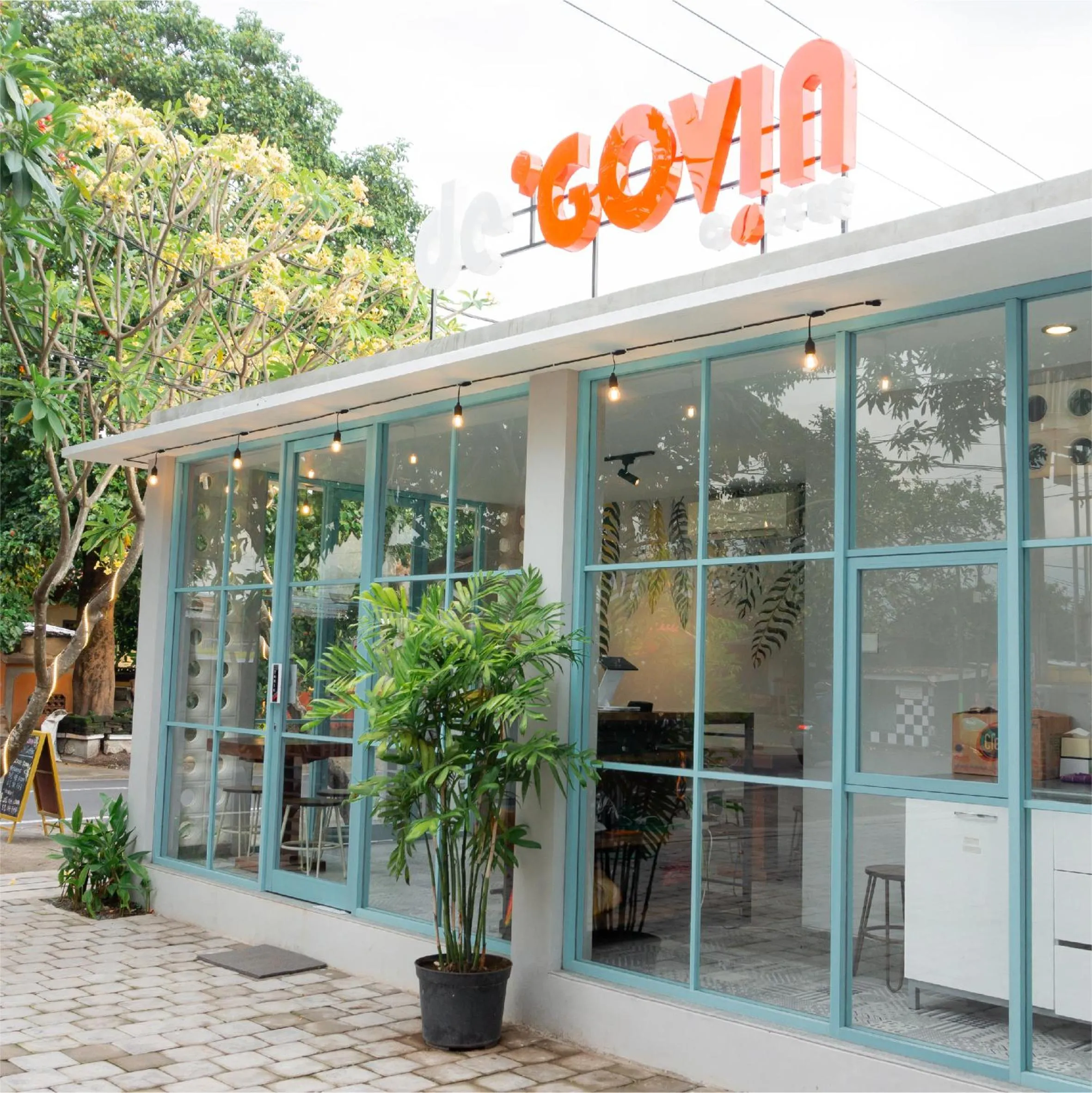 de'Govin Hotel