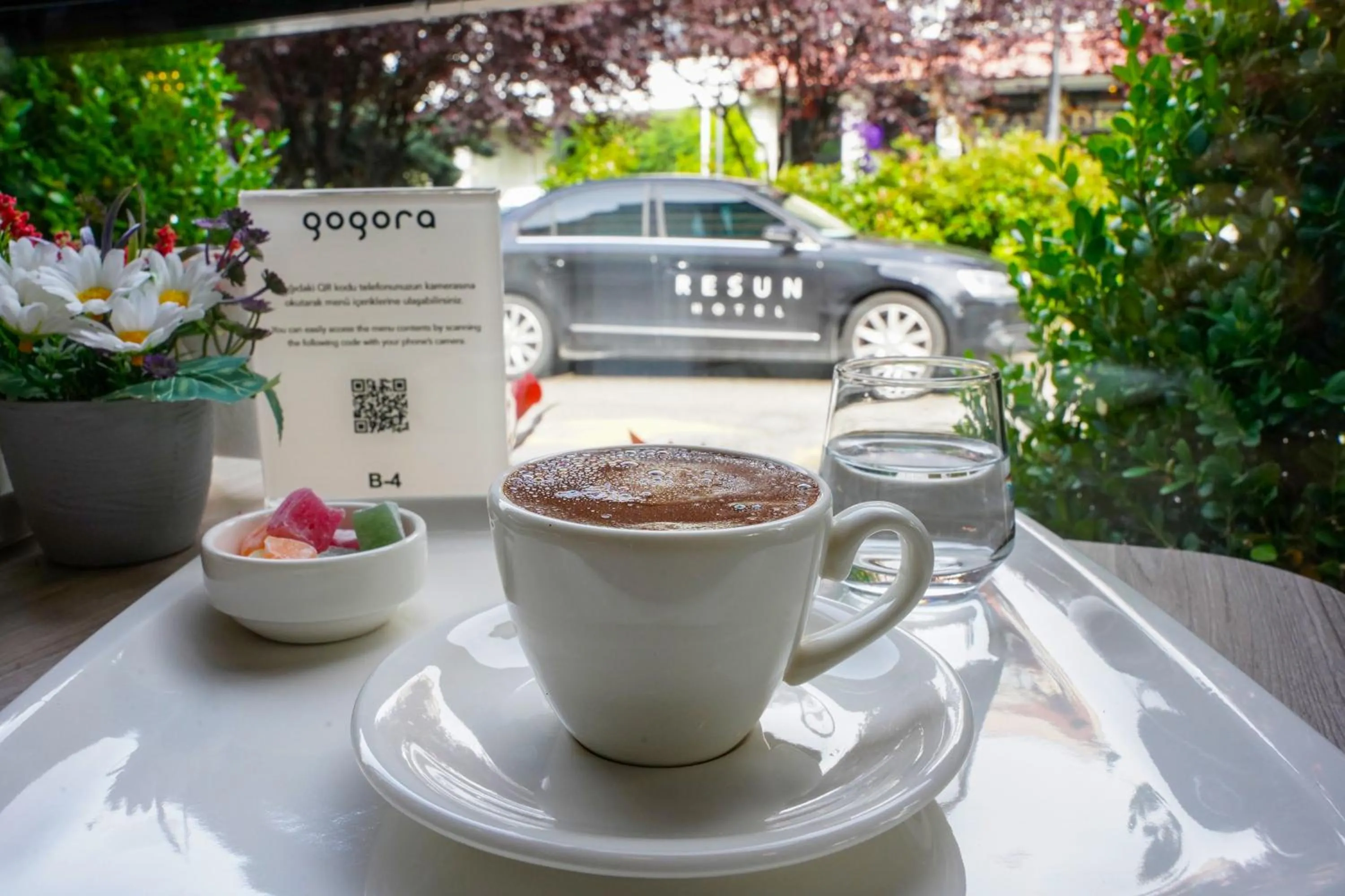 Restaurant/places to eat in Resun Hotel