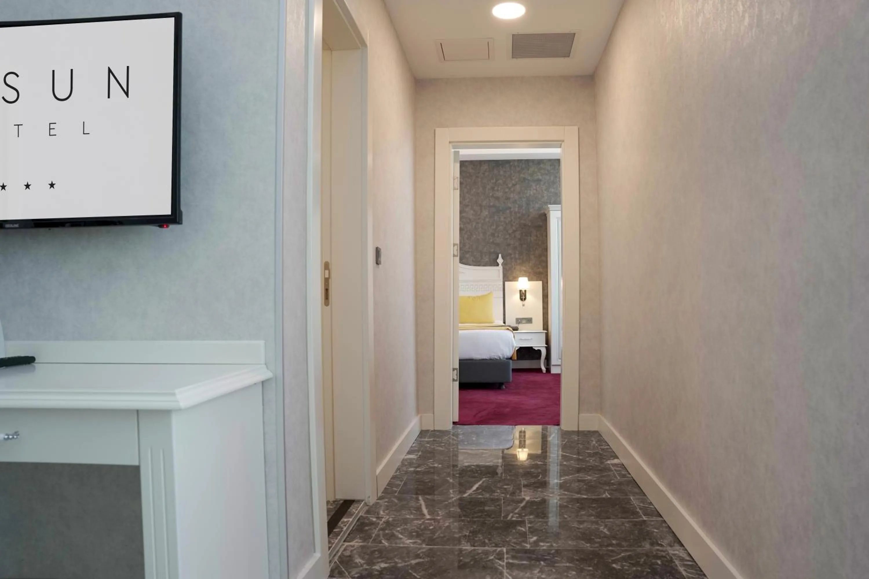 Seating area in Resun Hotel