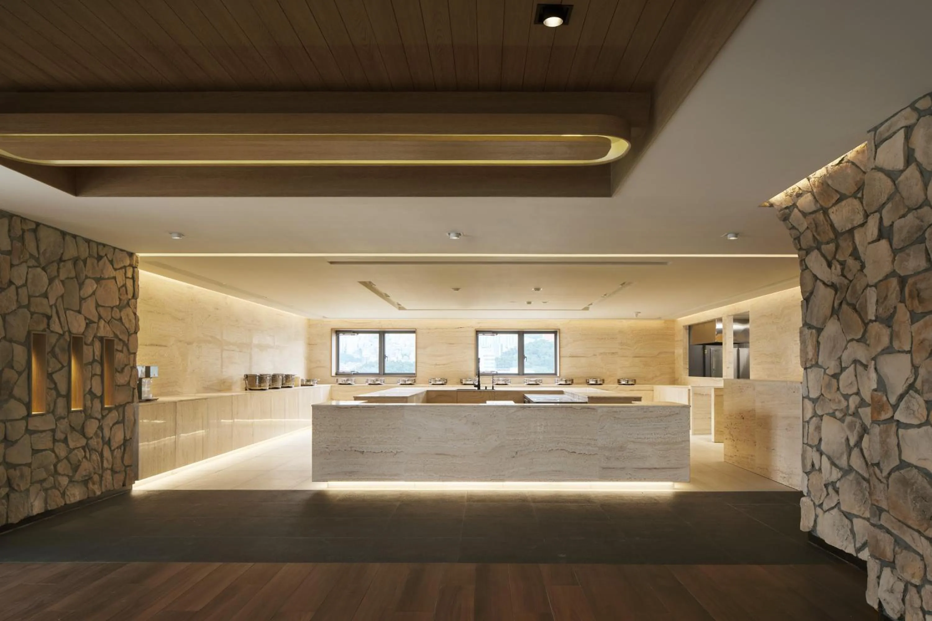 Restaurant/places to eat in Hotel tt Gupo