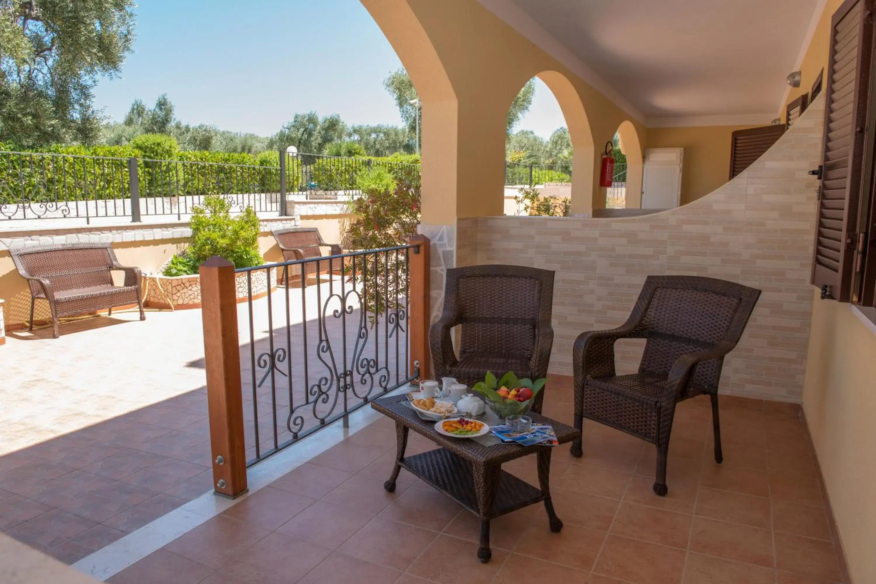 Comfort Triple Room in Villa Fenice Bed & Breakfast Comfort Triple Room in Villa Fenice Bed & Breakfast