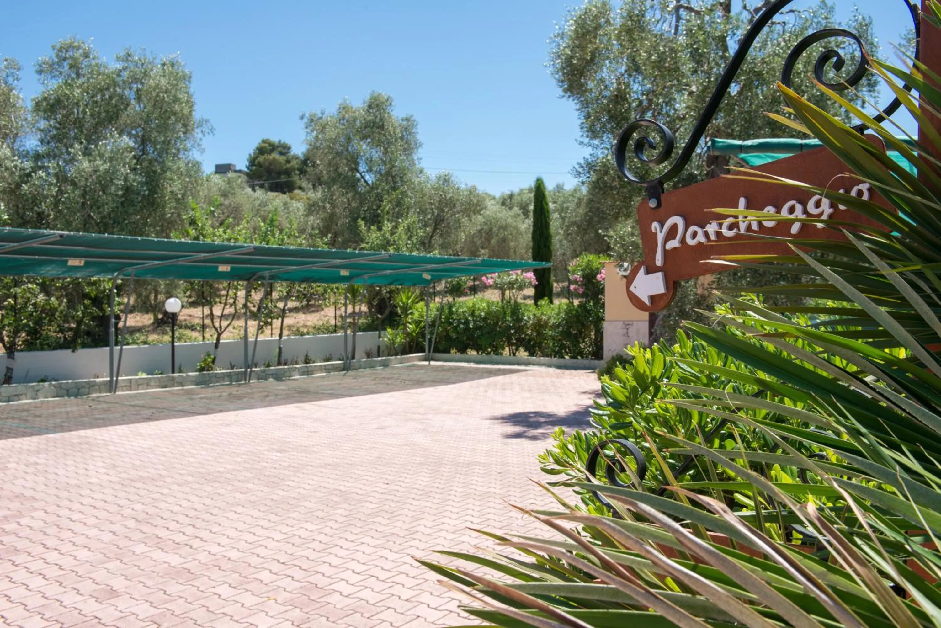 Garden in Villa Fenice Bed & Breakfast