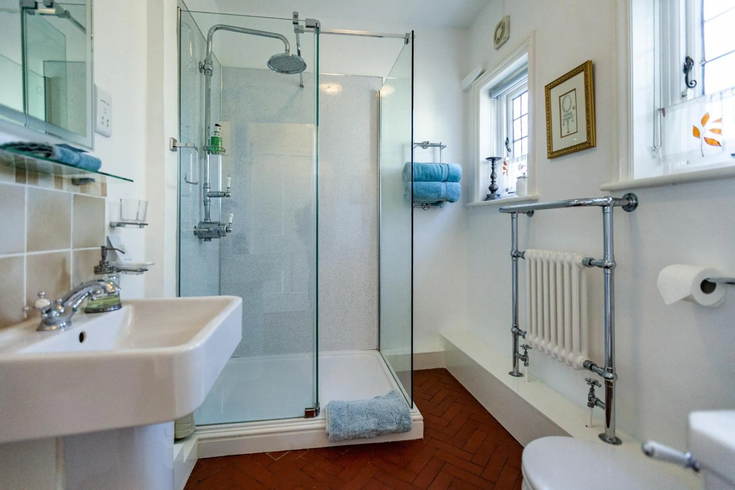 Bathroom in The Agents House, Bed & Breakfast