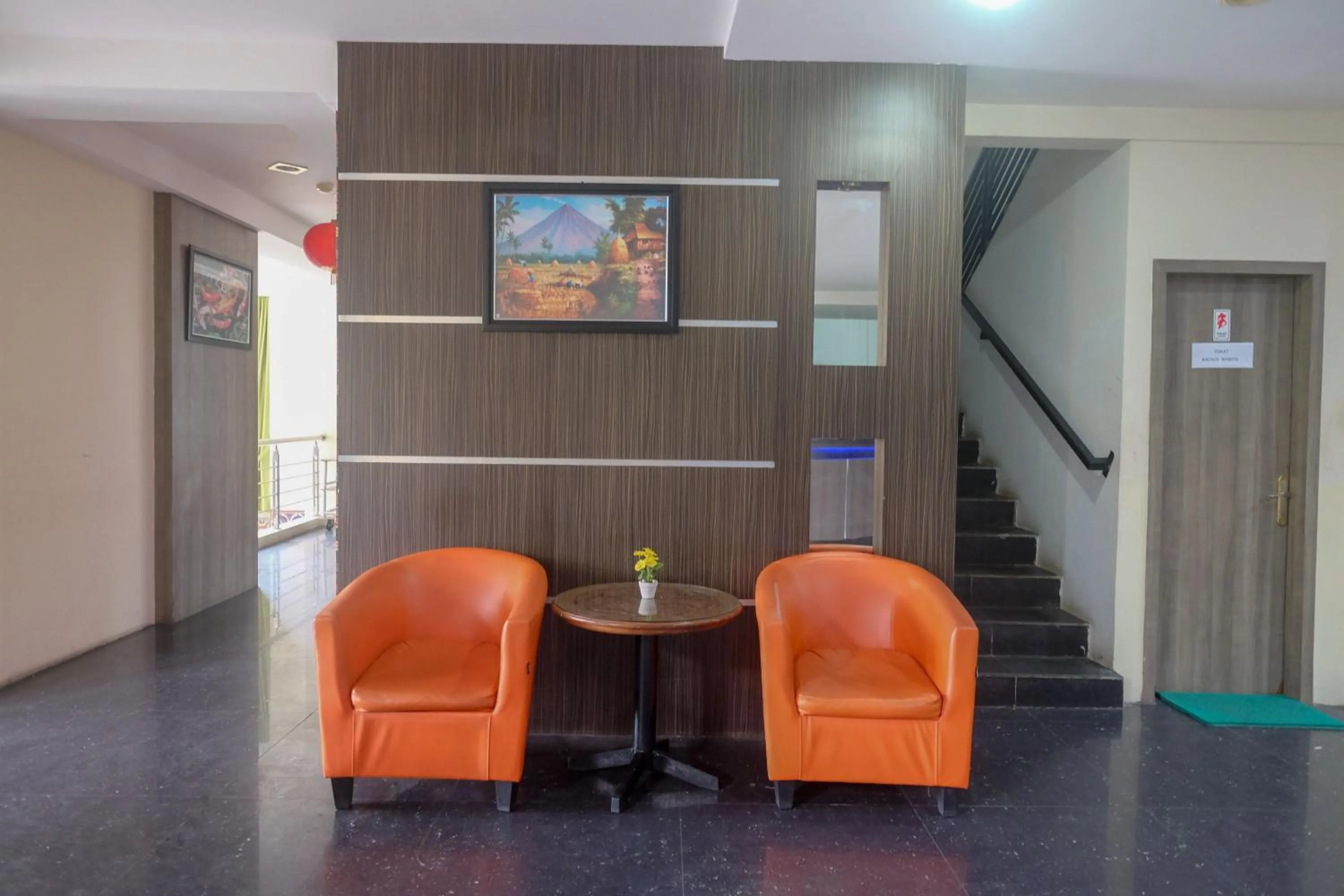 Living room in Sans Hotel Lynt Makassar