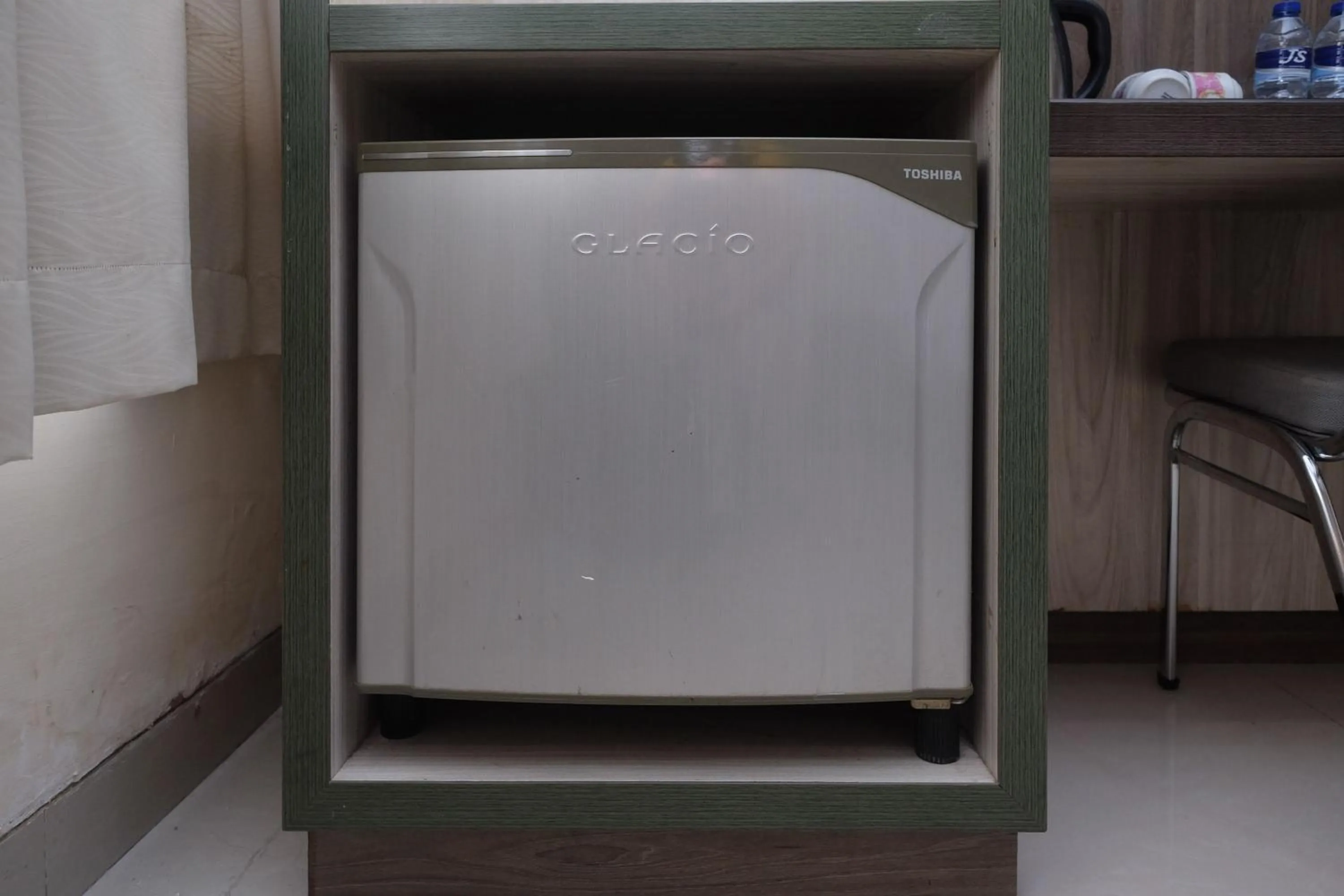 Bedroom in Sans Hotel Lynt Makassar