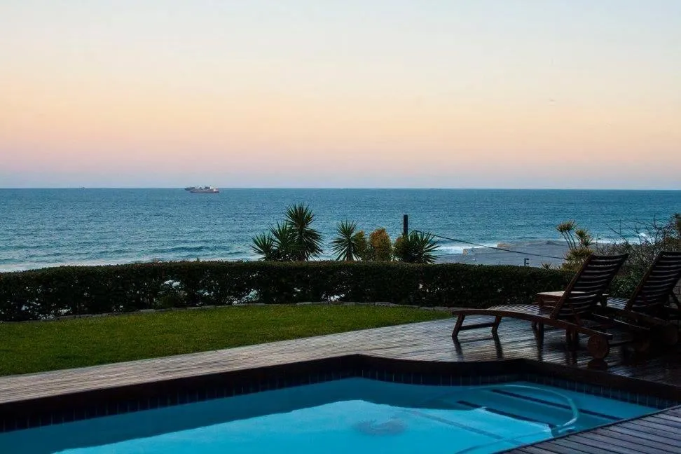 Swimming pool in Burnham House B&B