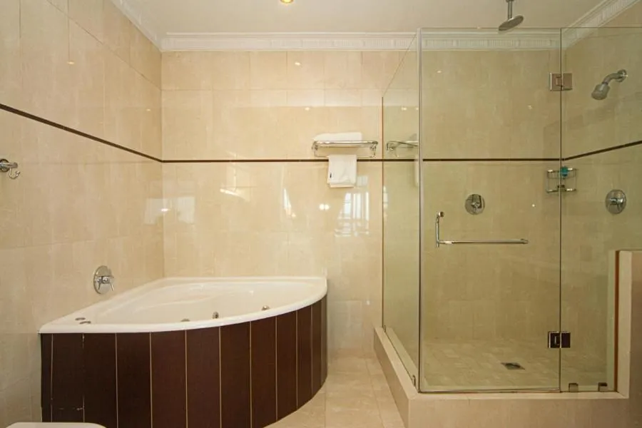 Bathroom in Burnham House B&B