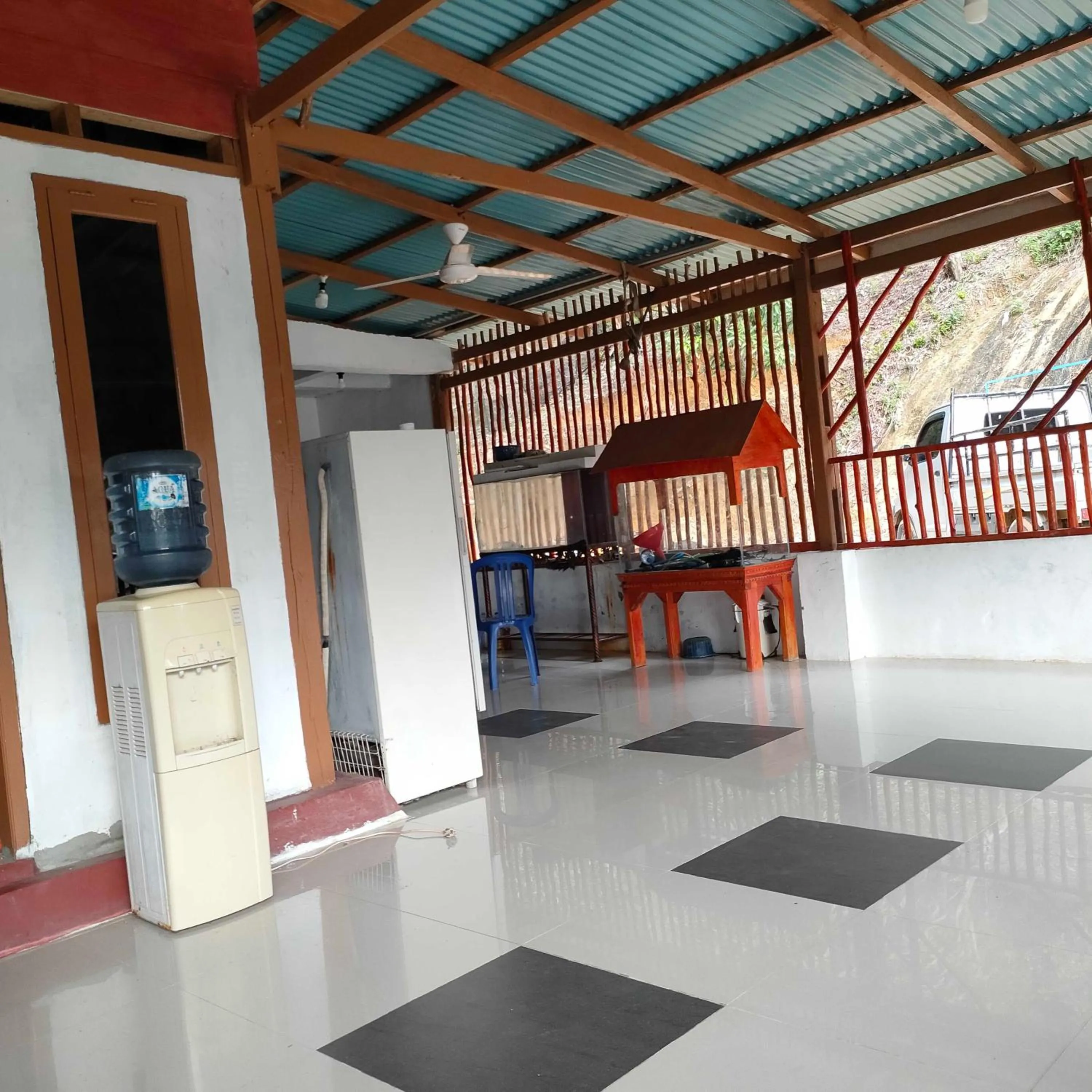 Facade/entrance in EXPRESS O 91702 Mandeh Homestay Syariah Near Bank Nagari PT Bank Pembangunan Daerah (BPD) Sumbar Cabang Painan