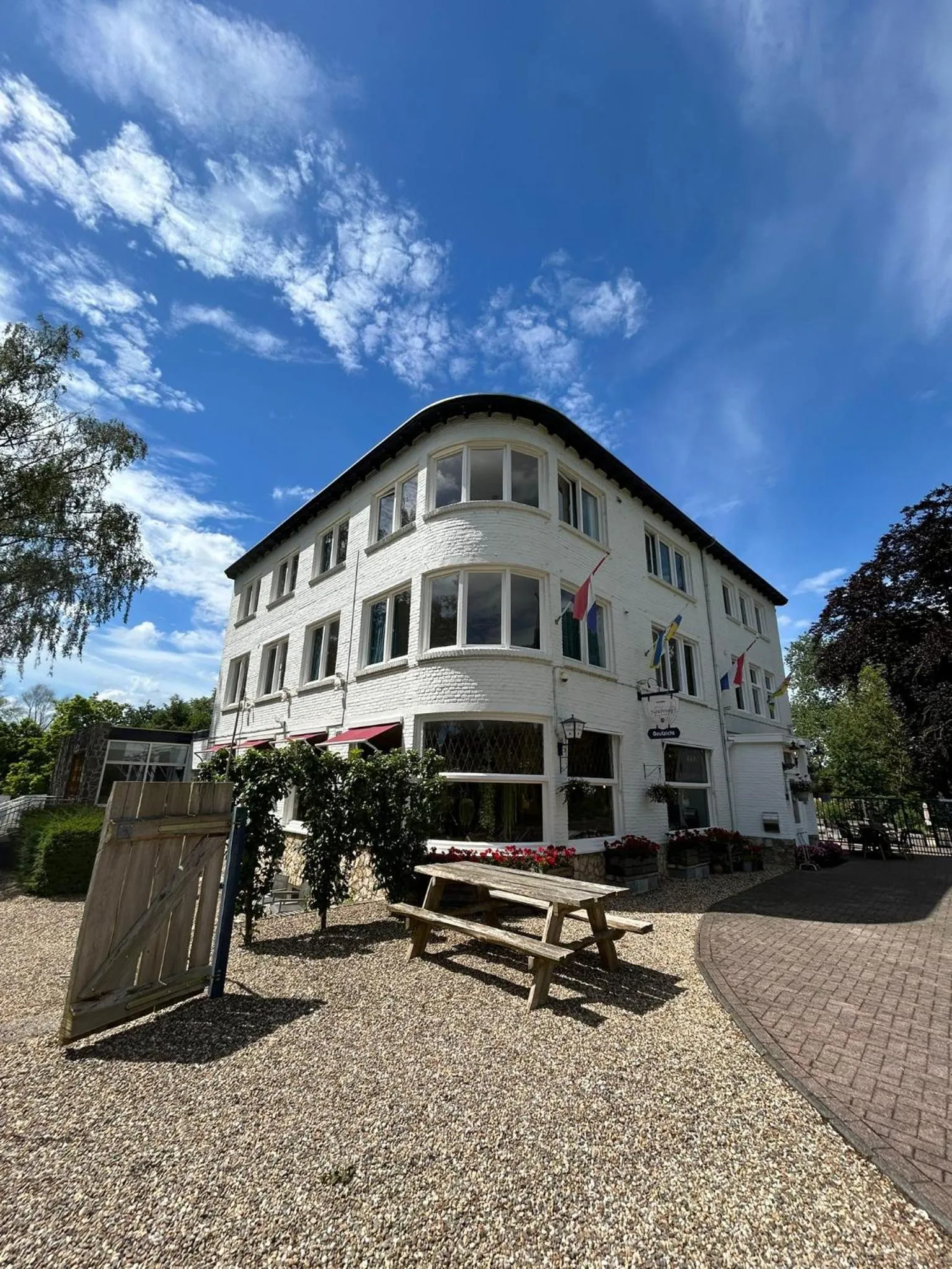 Property building in Geulzicht Hotel