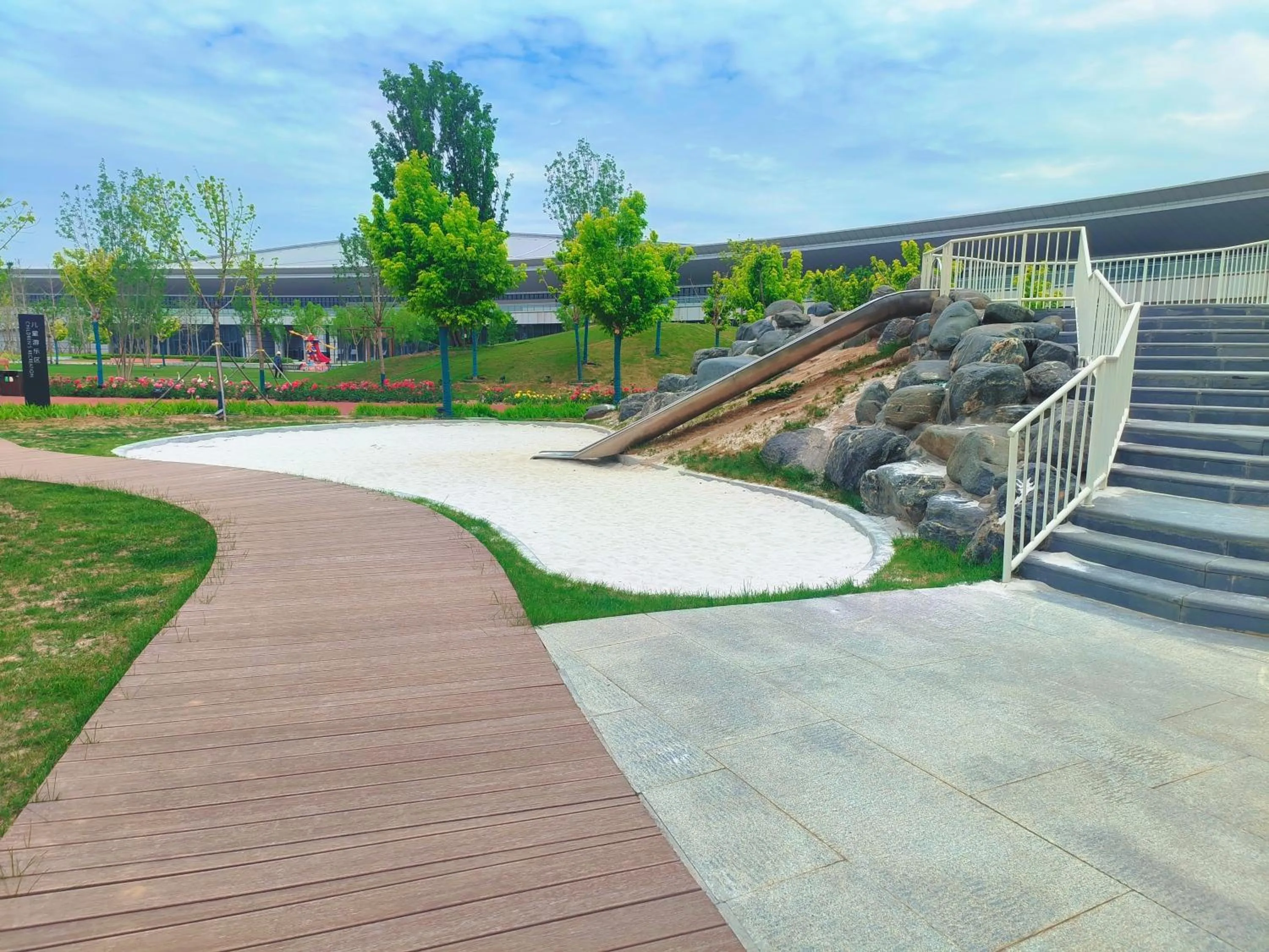 Children play ground in Wanda Jin Xiaohe Xincheng