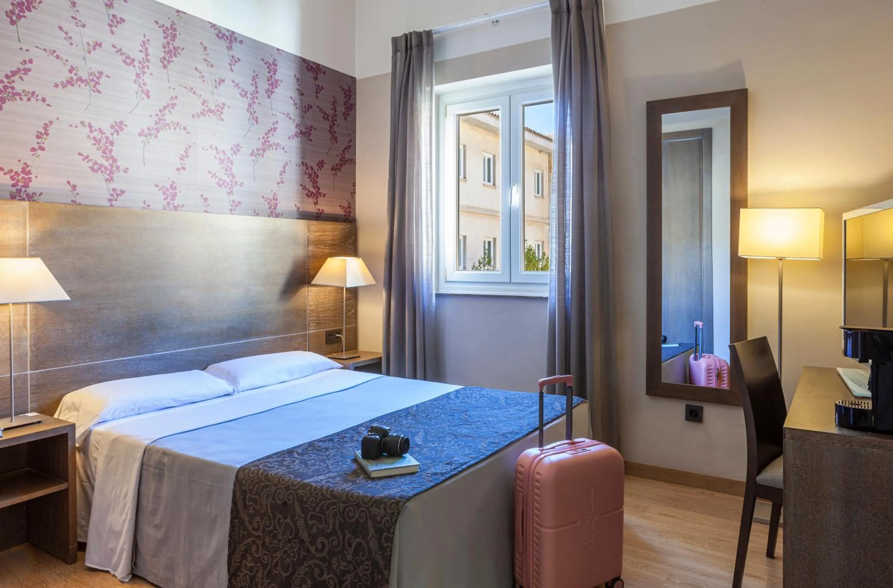 Photo of the whole room, Bed in Hotel Macià Monasterio de los Basilios