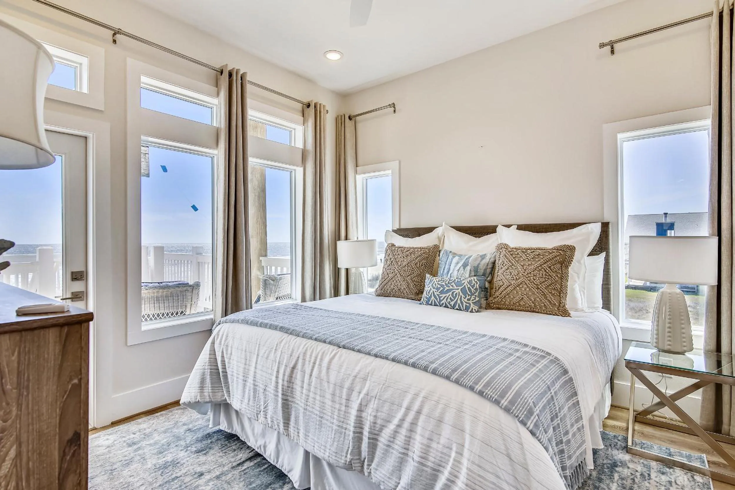 Bedroom, Bed in The Gulf Goddess