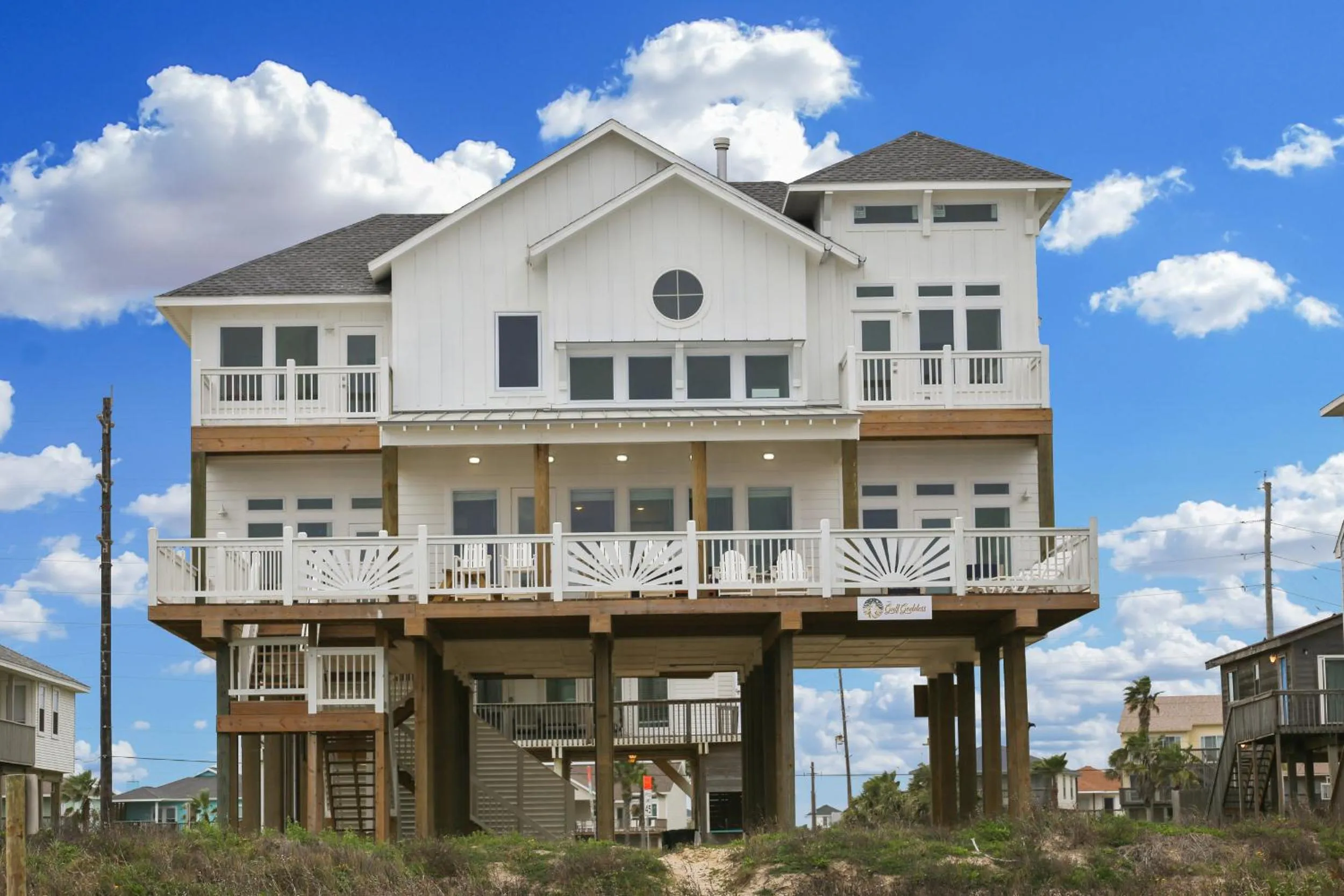 Property building in The Gulf Goddess