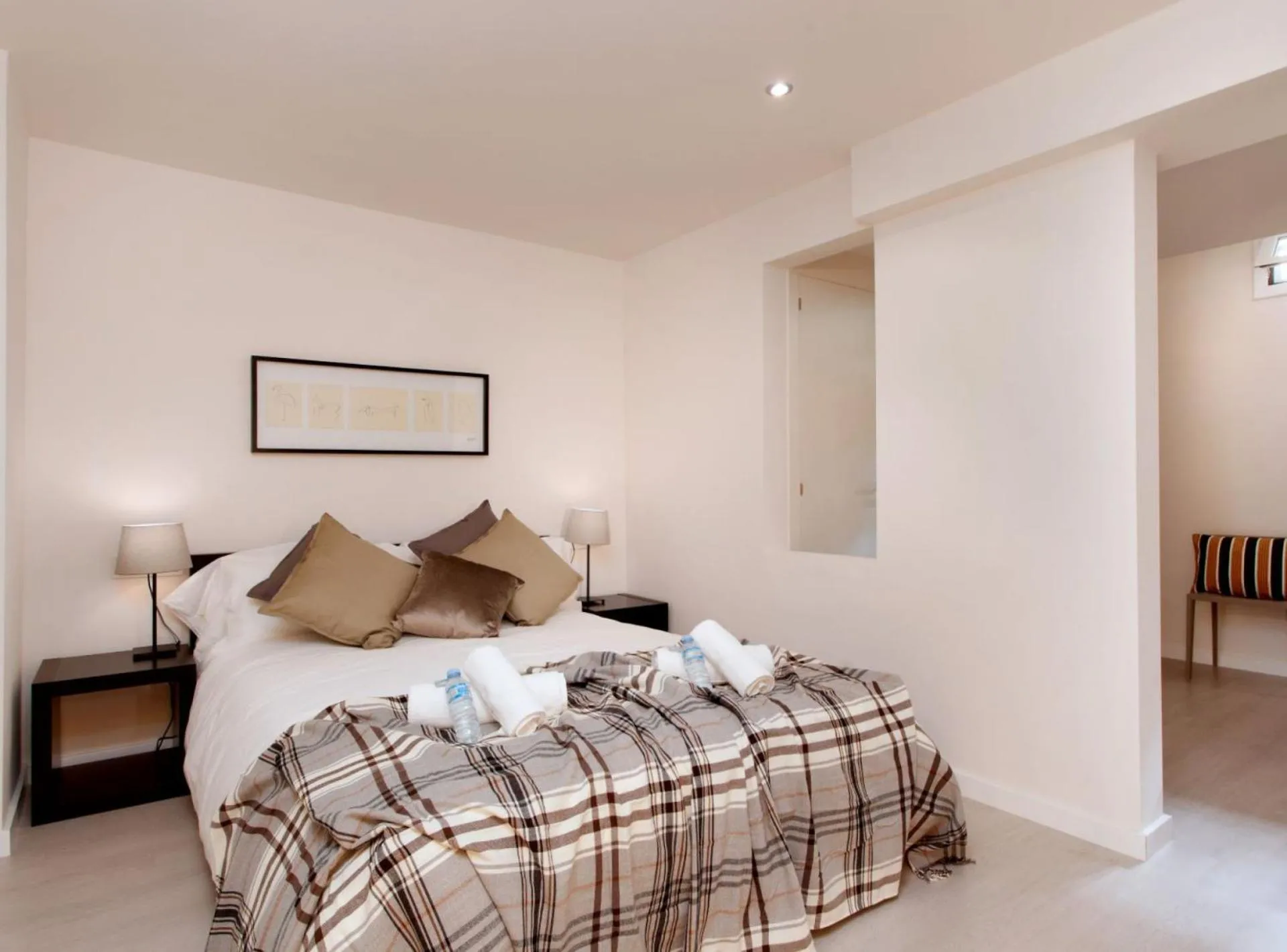 BarcelonaForRent Urban Town Suites