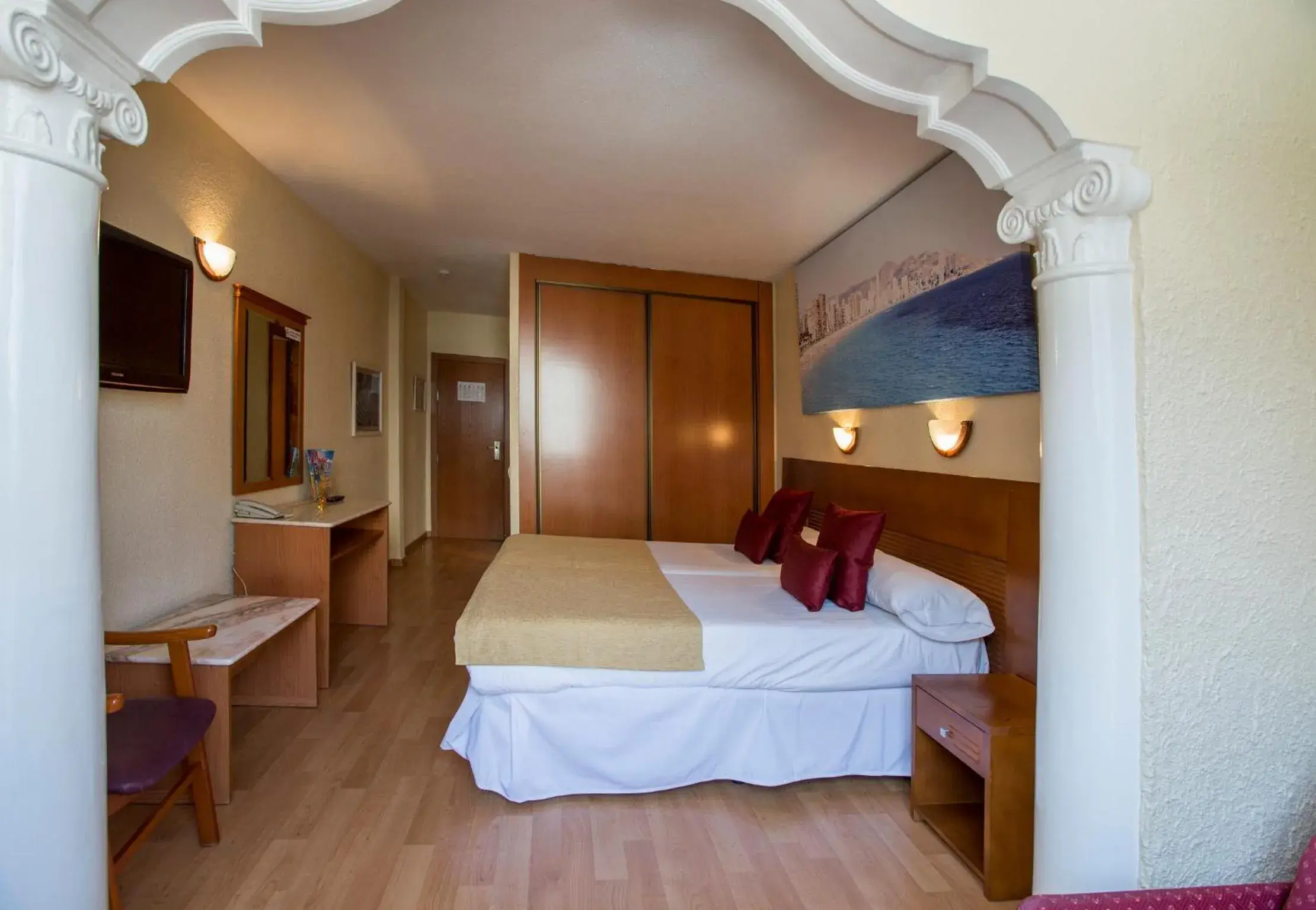 Bedroom, Bed in Magic Villa de Benidorm Bedroom, Bed in Magic Villa de Benidorm