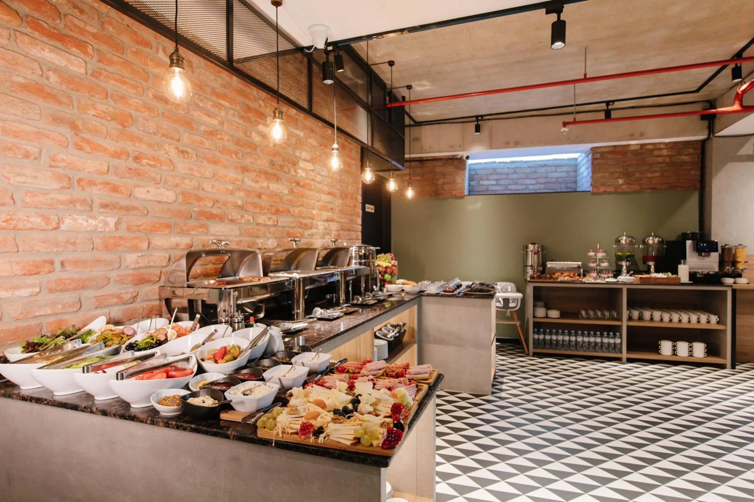 Food and drinks in Hotel 21