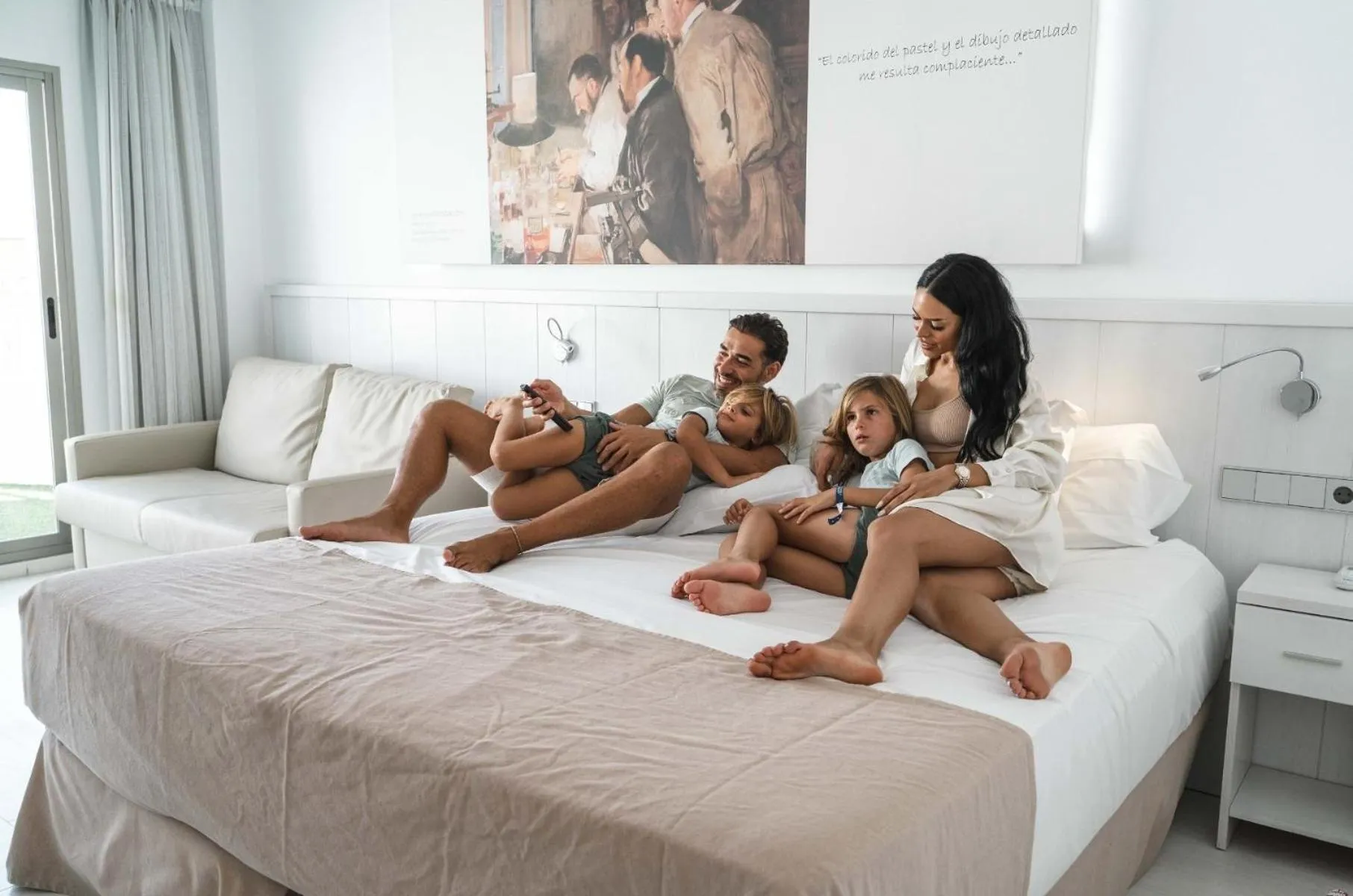 Bed in Villa Luz Design & Art Hotel