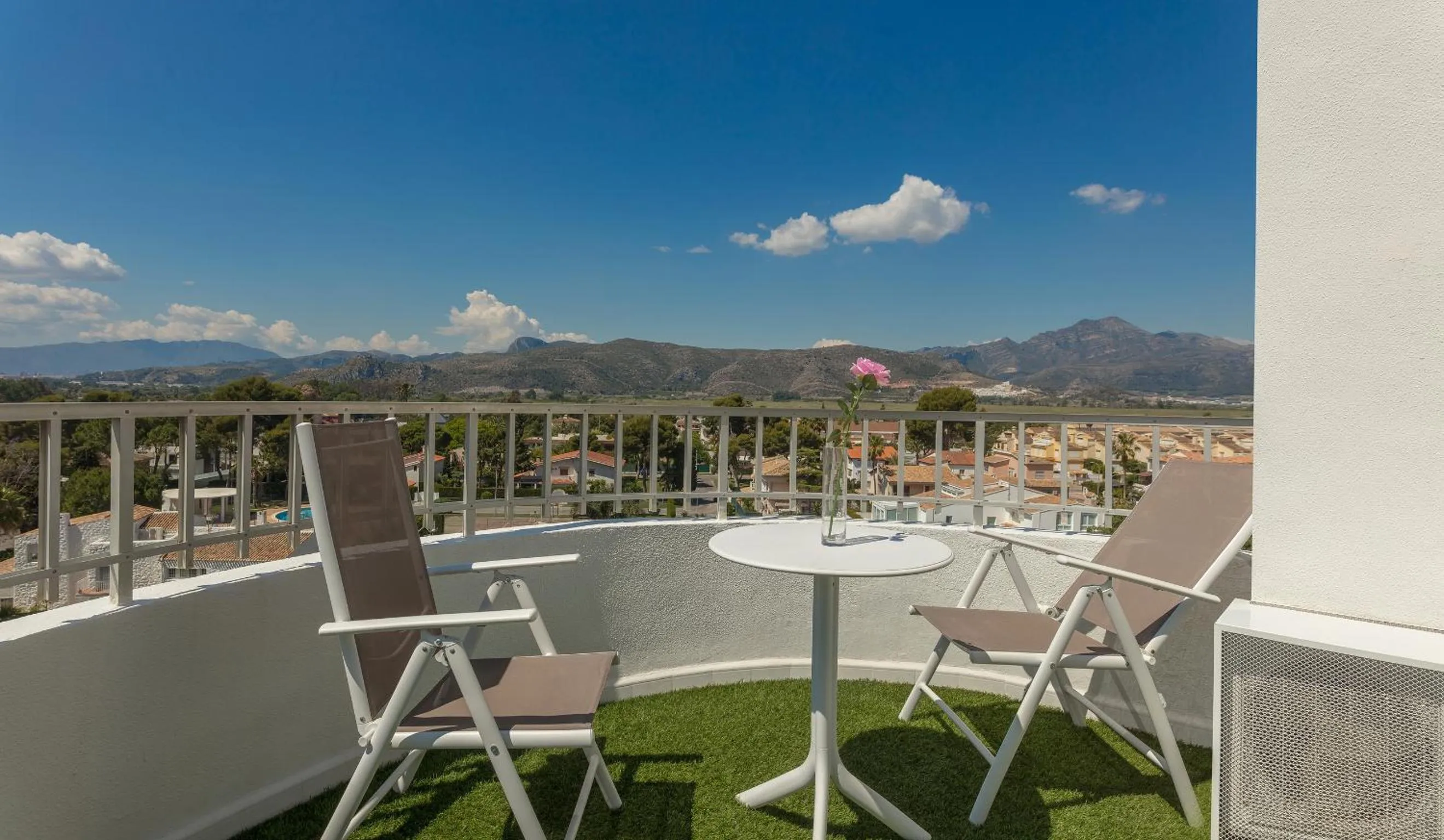 Villa Luz Design & Art Hotel