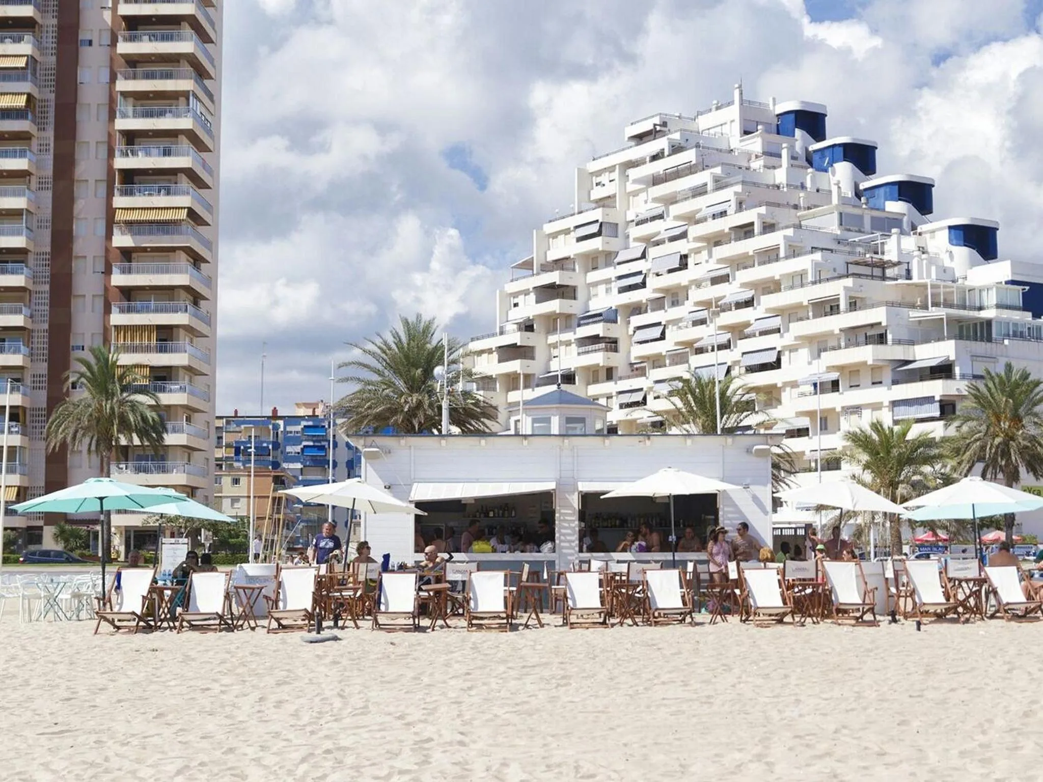 Beach in Villa Luz Design & Art Hotel