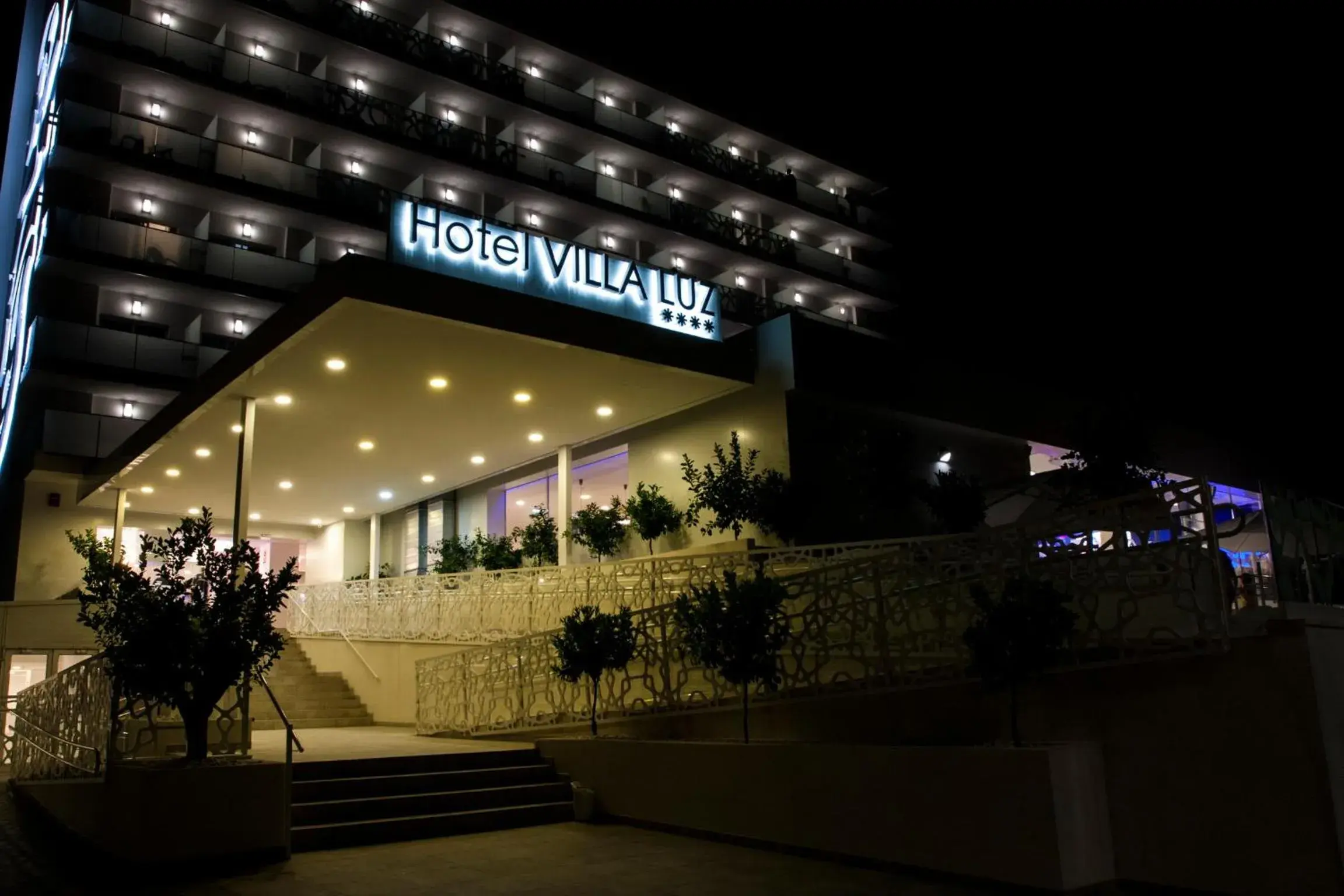 Facade/entrance in Villa Luz Design & Art Hotel Facade/entrance in Villa Luz Design & Art Hotel