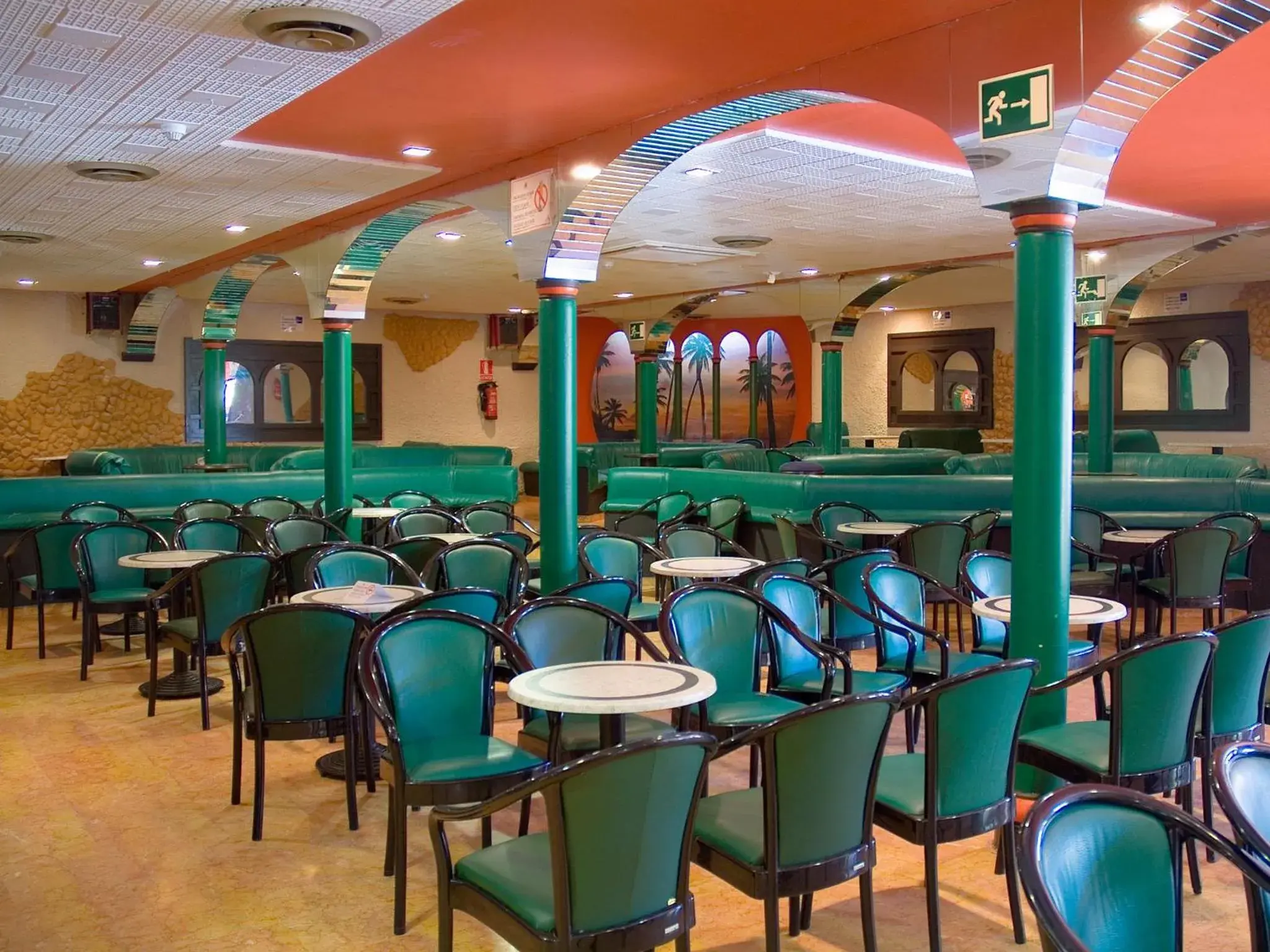 Restaurant/places to eat in Magic Aqua Rock Gardens Restaurant/places to eat in Magic Aqua Rock Gardens