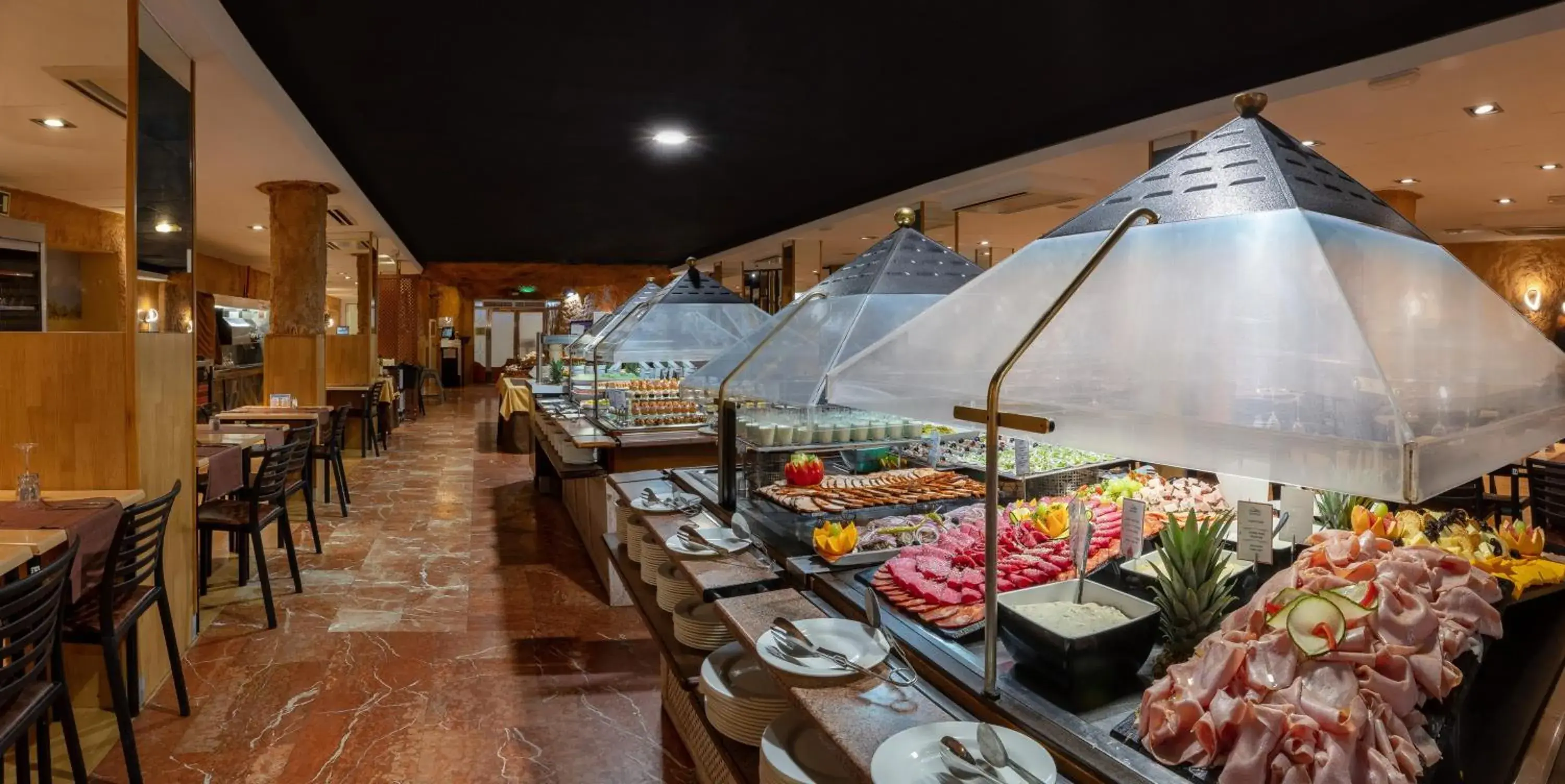 Restaurant/places to eat in Magic Aqua Rock Gardens Restaurant/places to eat in Magic Aqua Rock Gardens