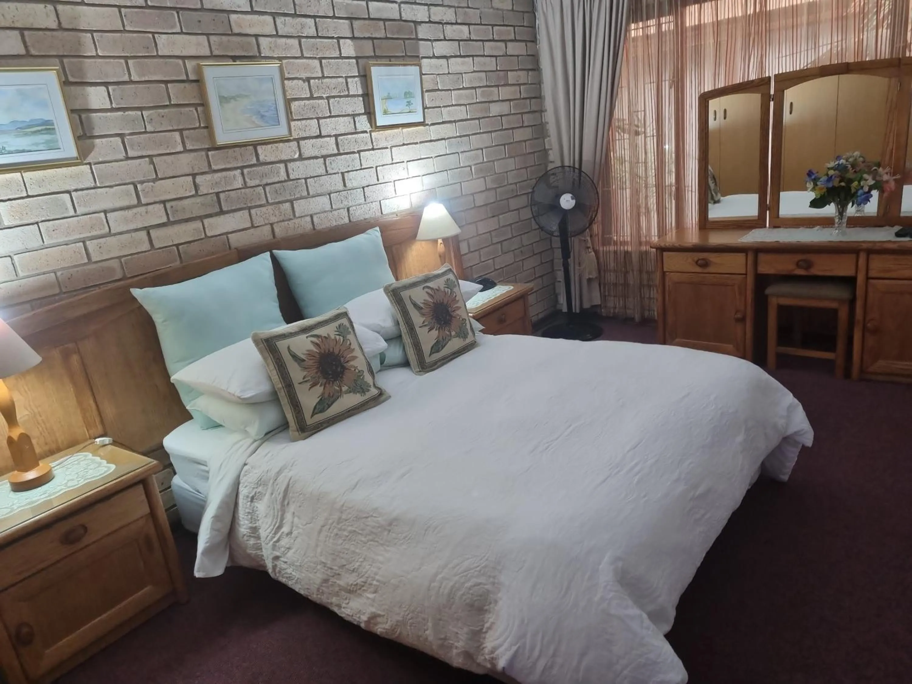 Bed in Villa Majestic for Exclusive Accommodation