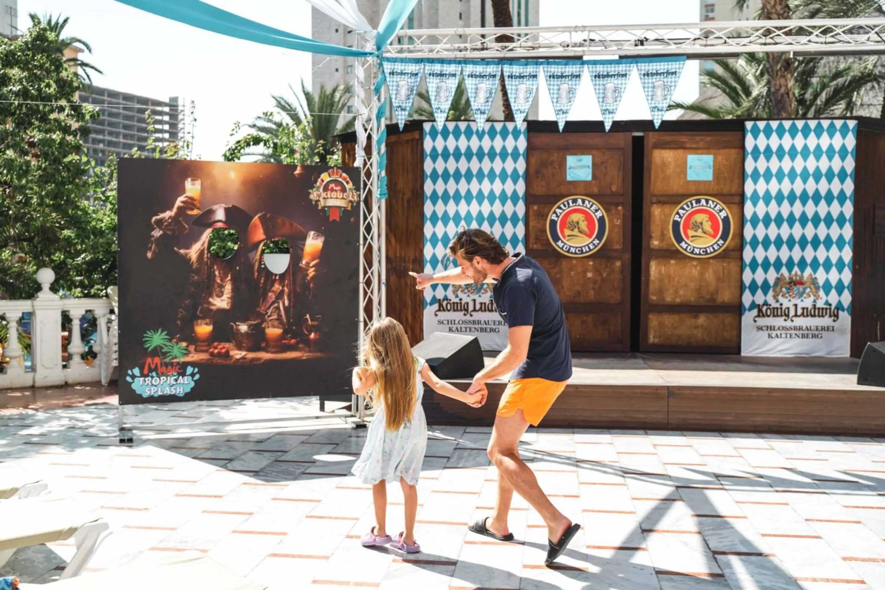 Magic Tropical Splash