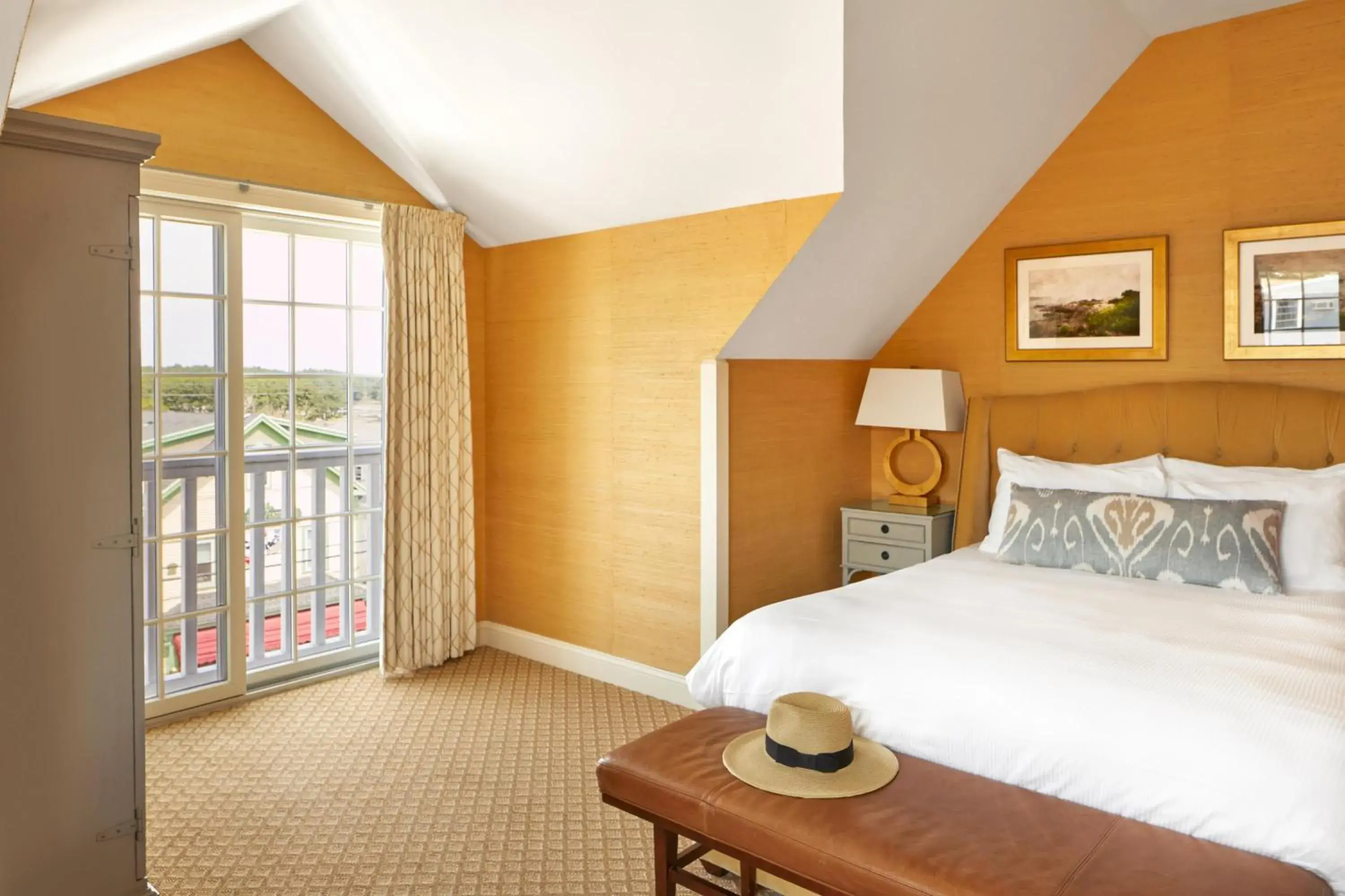 Bedroom, Bed in The Grand Hotel Bedroom, Bed in The Grand Hotel