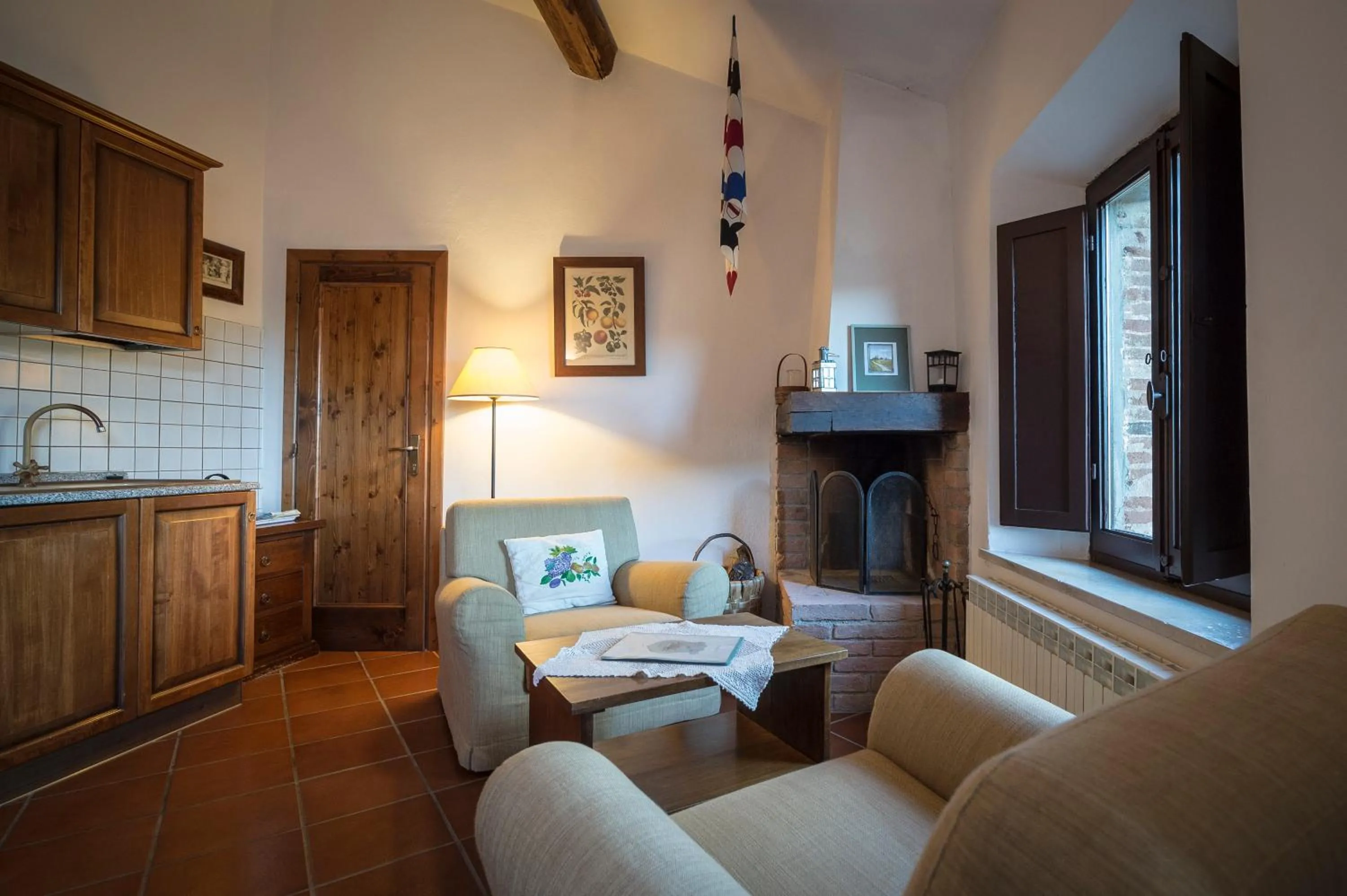 Kitchen or kitchenette in Collelungo