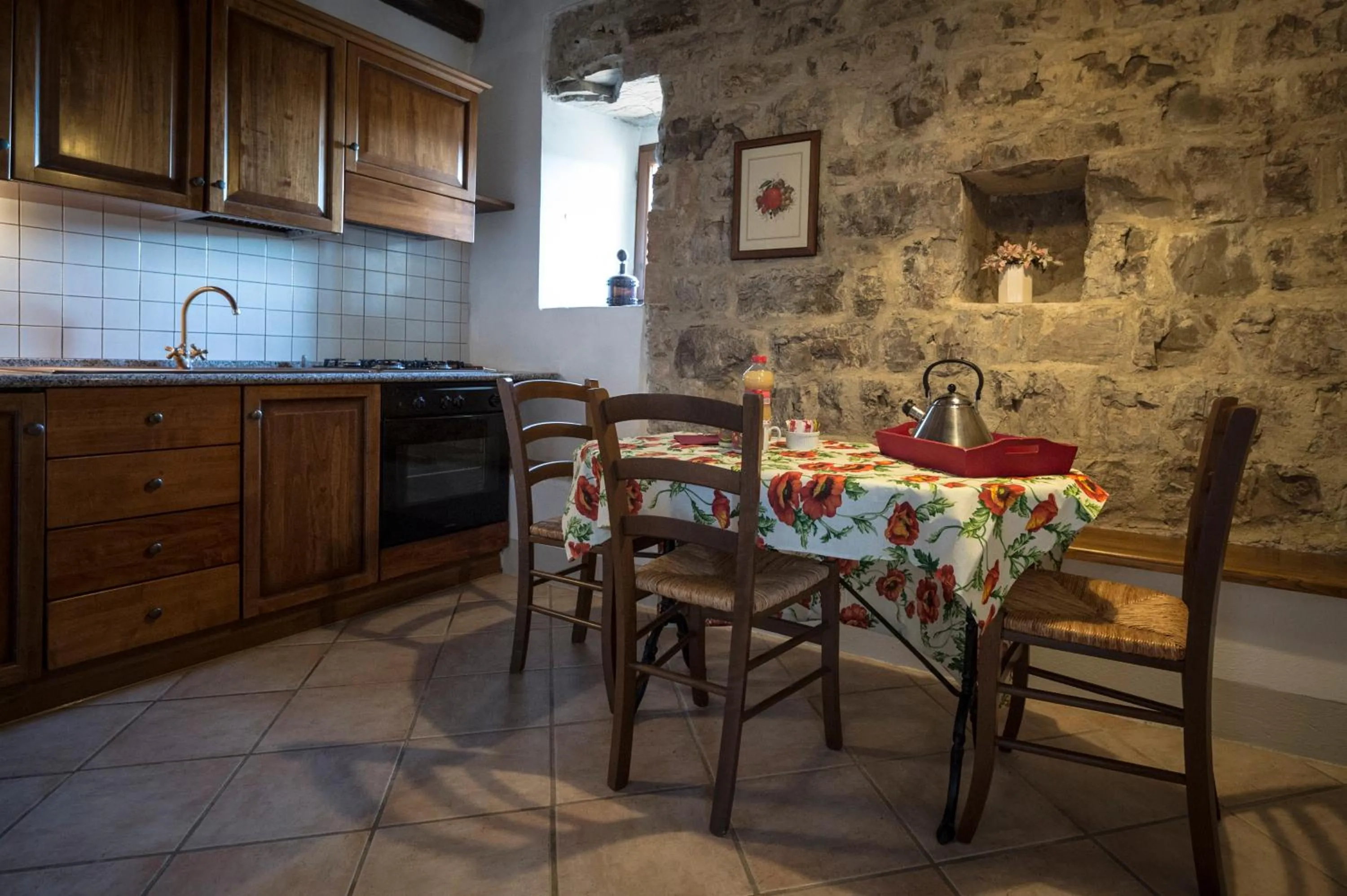 Kitchen or kitchenette in Collelungo