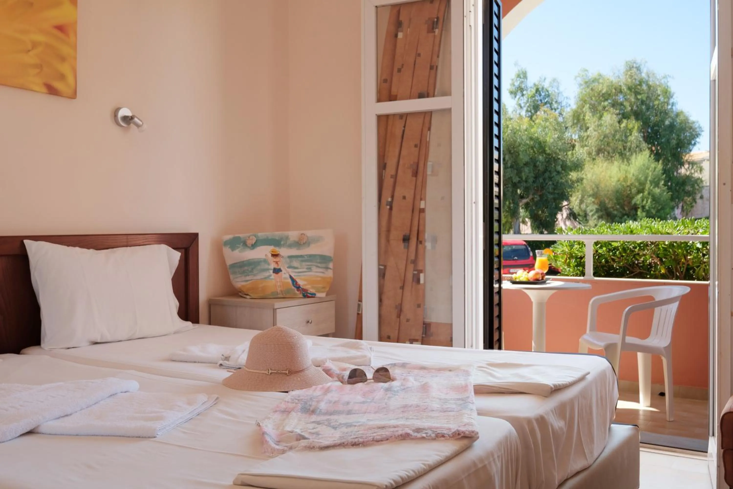 Balcony/Terrace, Bed in Canal D' Amour by Estia