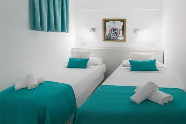 Bed in BC Music Resort Bed in BC Music Resort