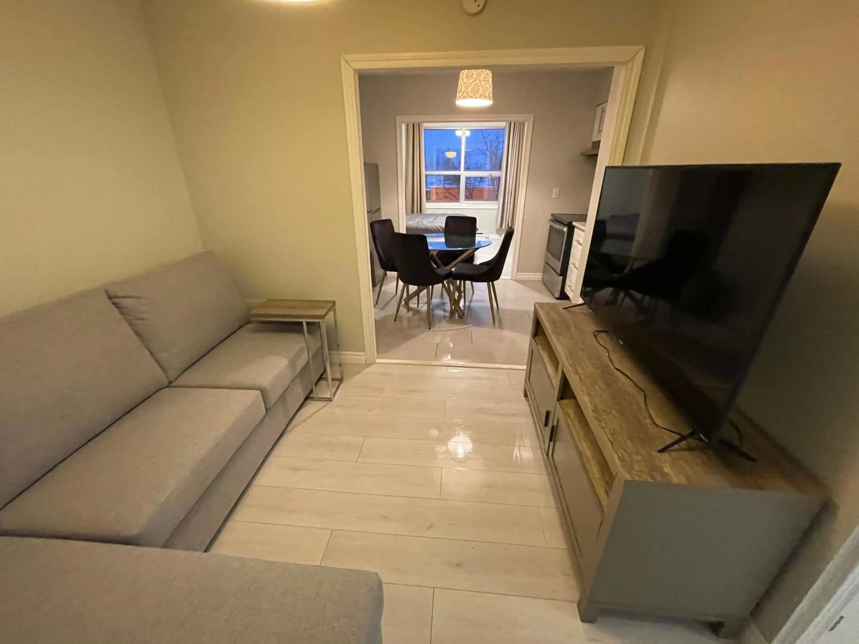 TV and multimedia in Le Convivial