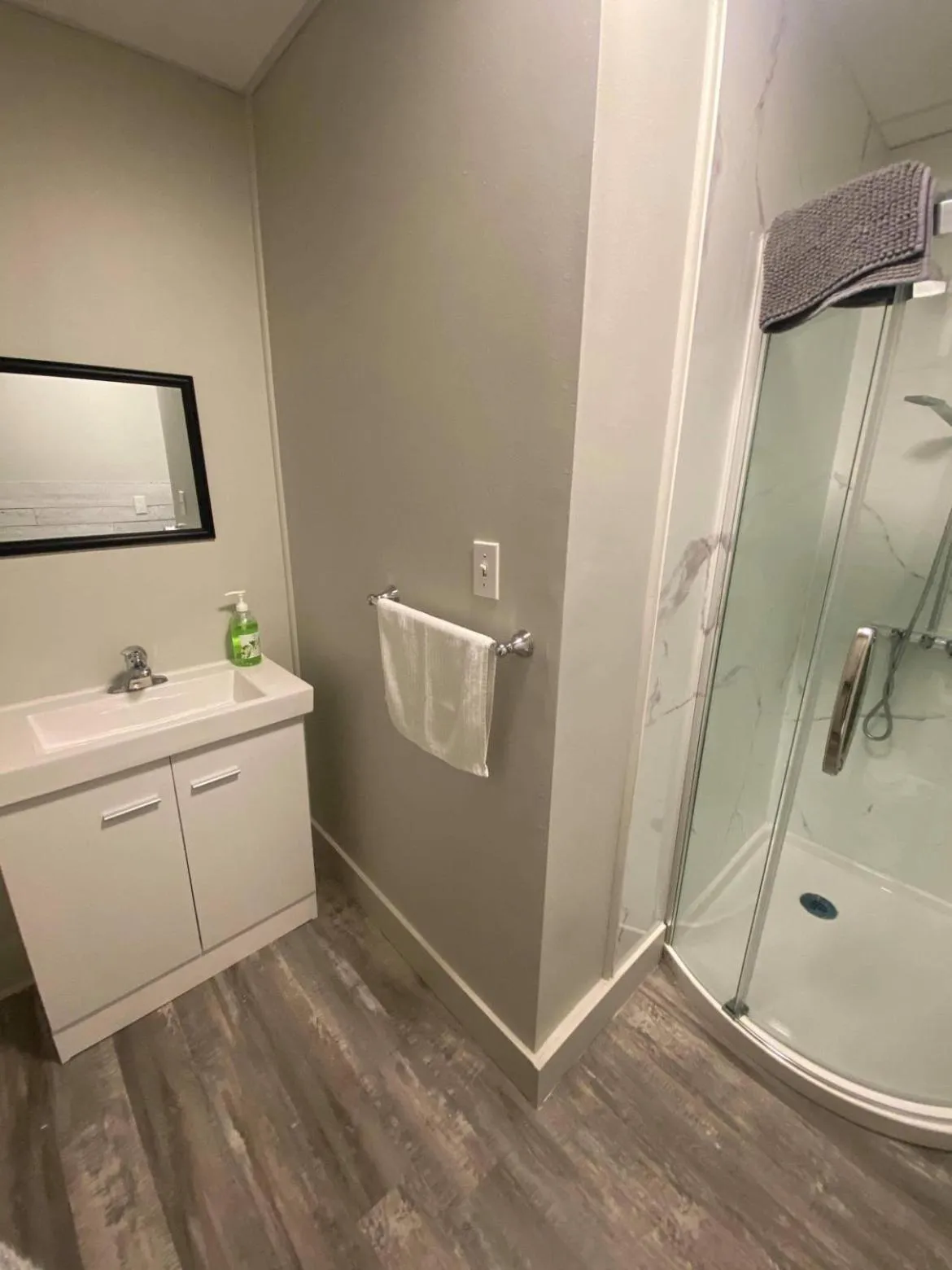 Bathroom in Le Convivial