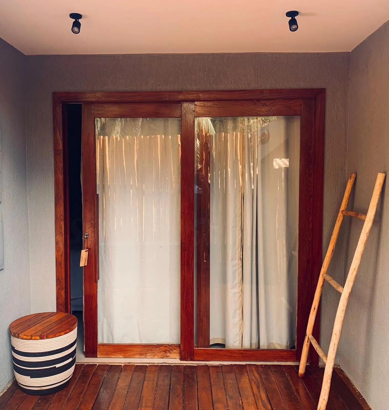 Property building in Villa Xodó